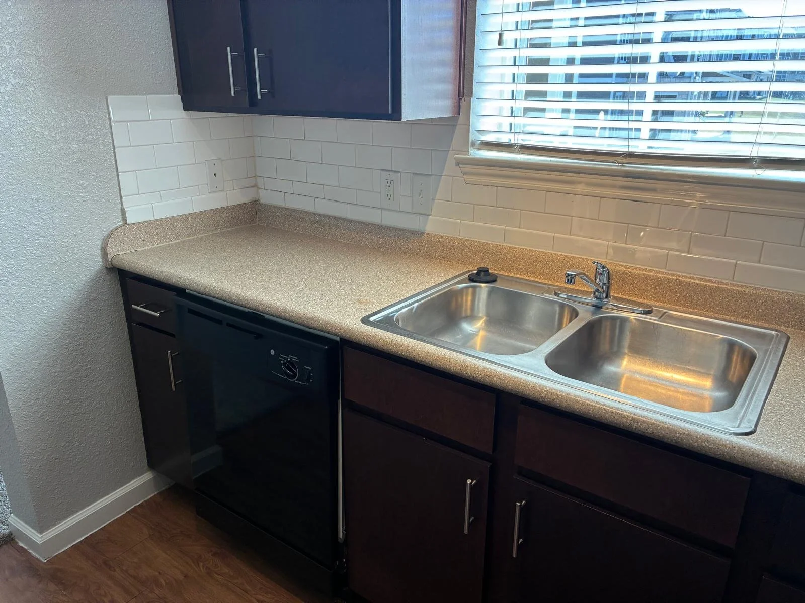 4285412c-d755-464e-b380-2f80cd1a7b8d.jfif