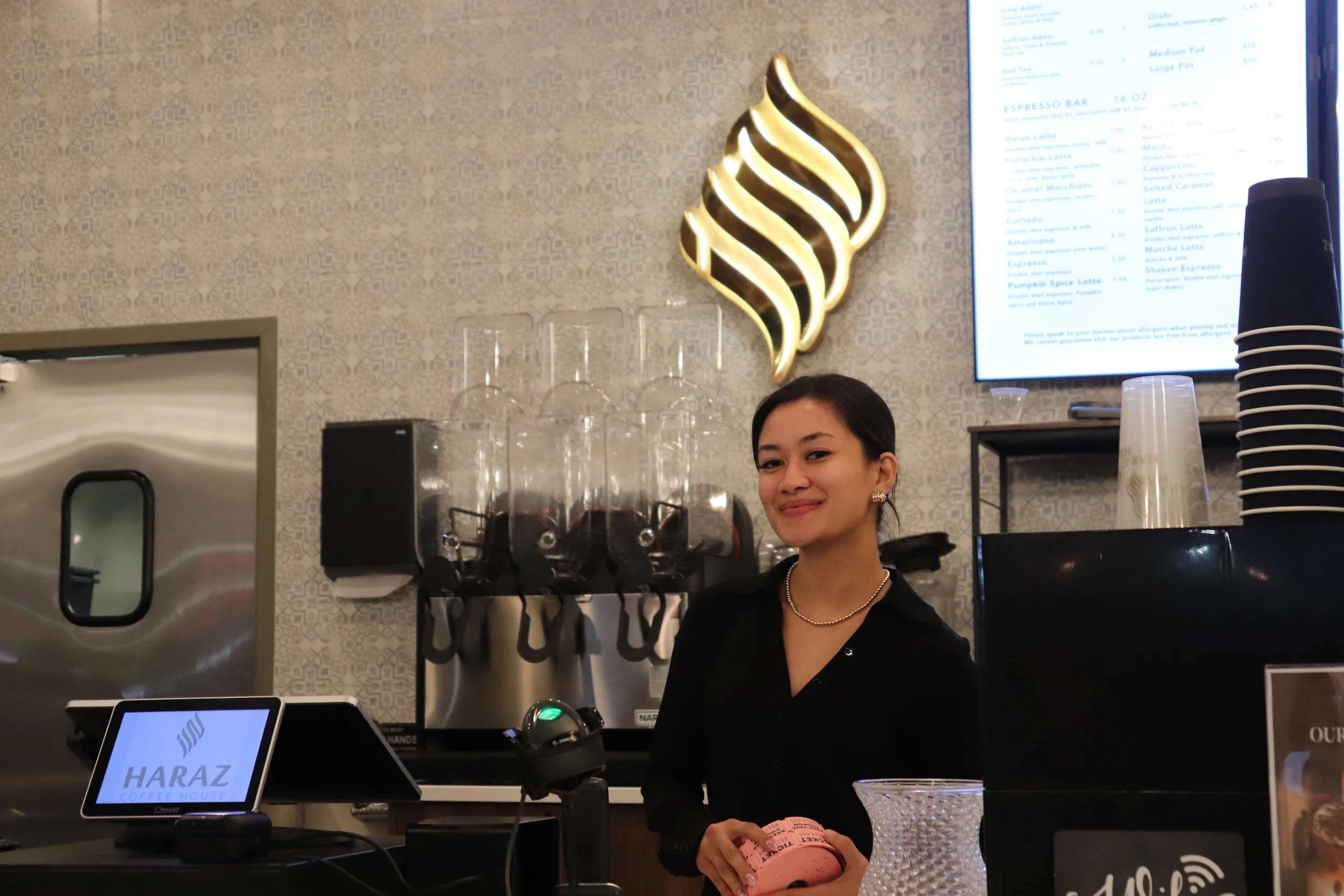 Supported event promotion through content planning and outreach to increase visibility and attendance. 

Captured all vendor setups to showcase them on the client's page. 