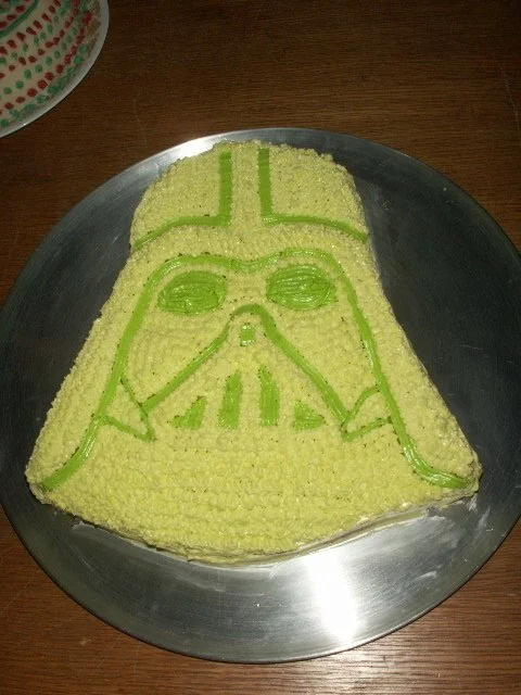 Pistachio Darth Cake