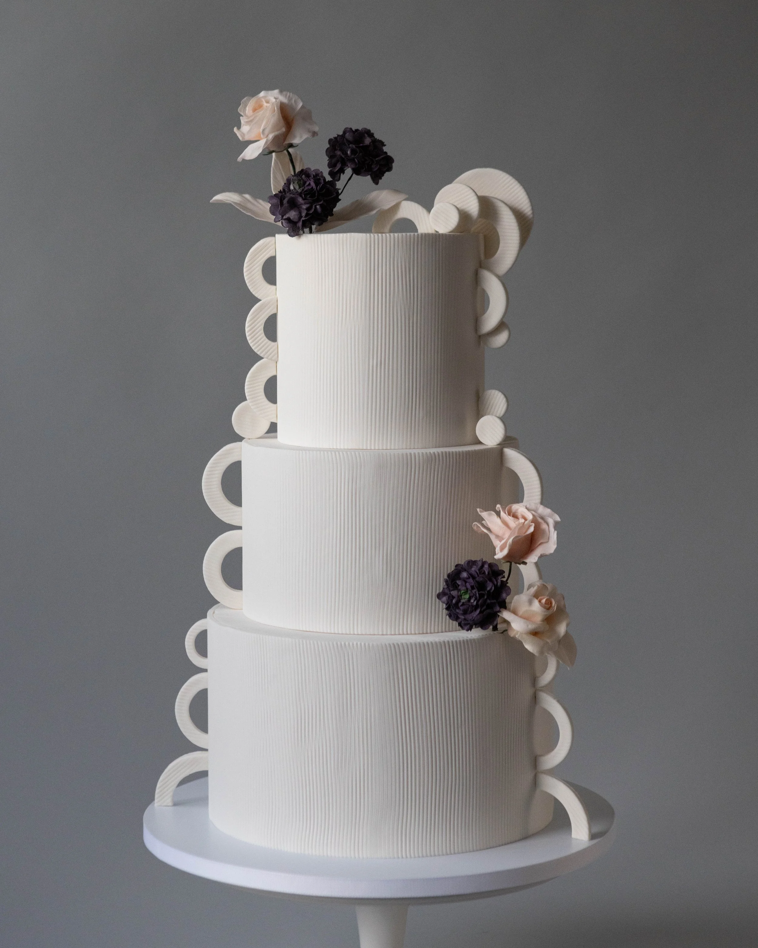 Cake Modern Rounds Black Flowers 2.jpg