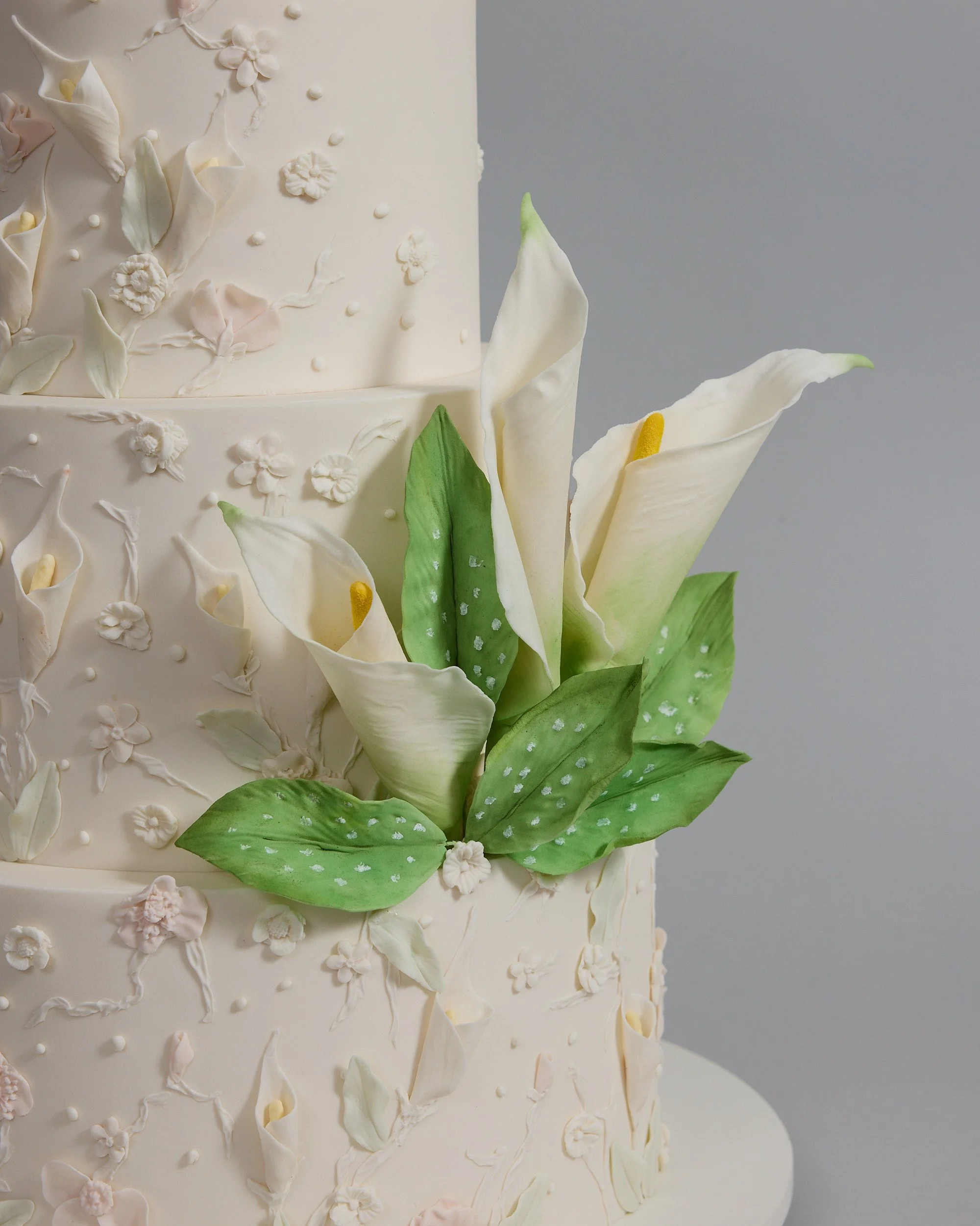 Calla Lily Wedding Cake