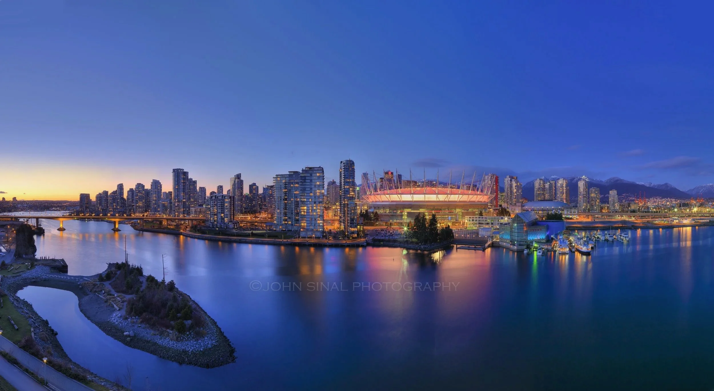 201201_VillagePano324-46copy.jpg