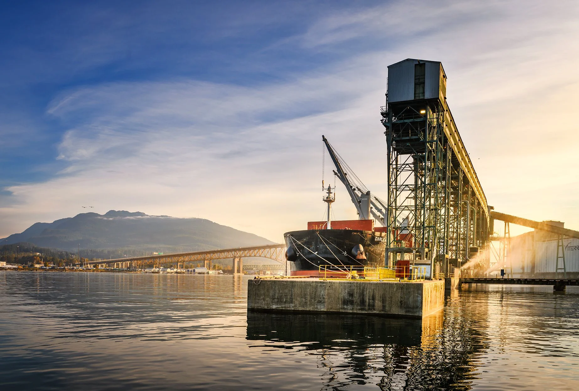 201810_PortMetroVan-215 copy.jpg