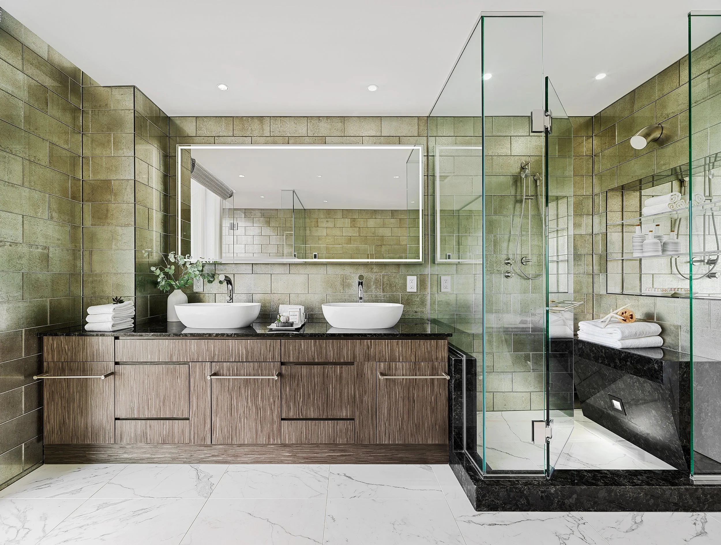 20210110_Gwilson_909Burrard_h6_0361 copy 2.jpg