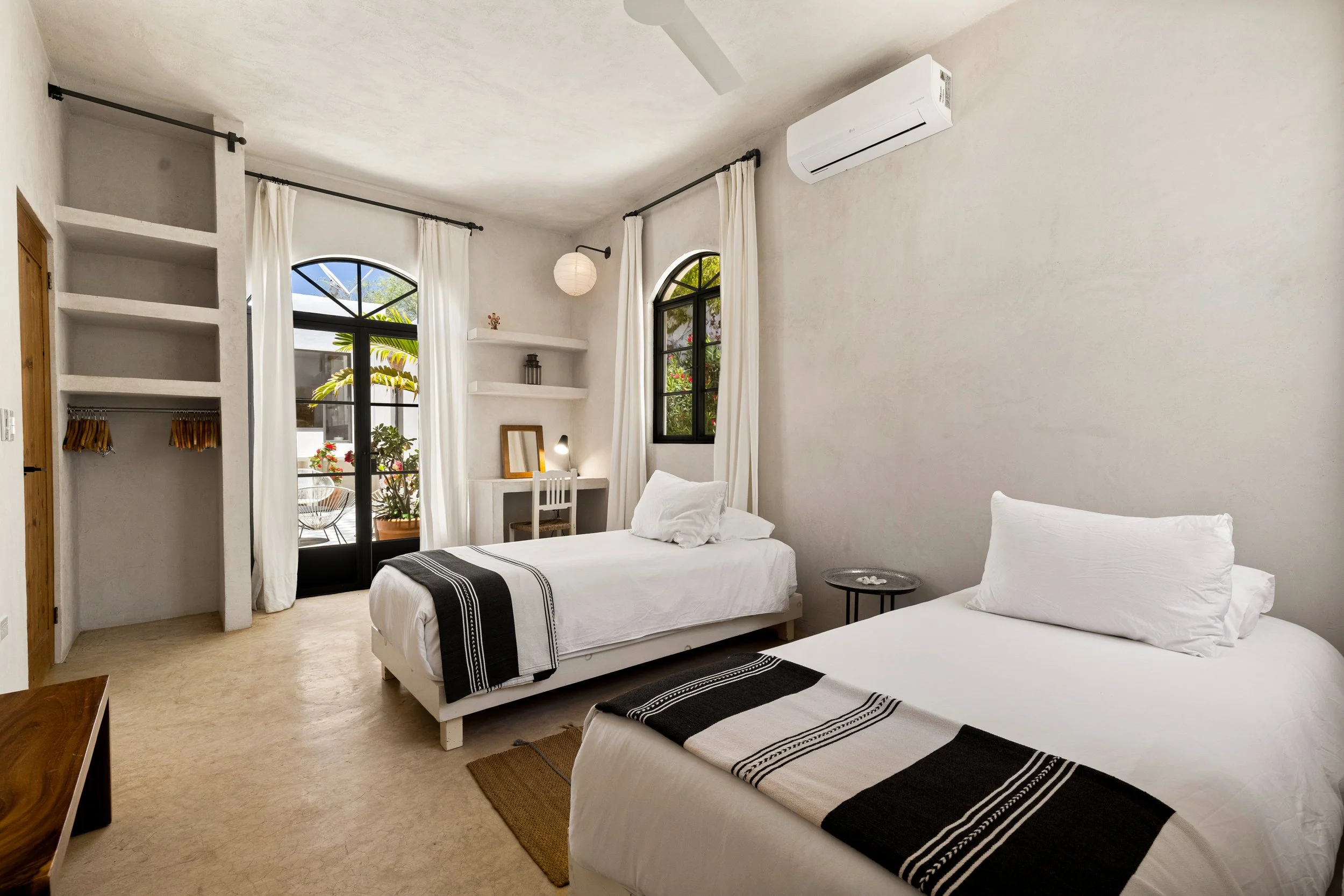Casa Mila-5.jpg