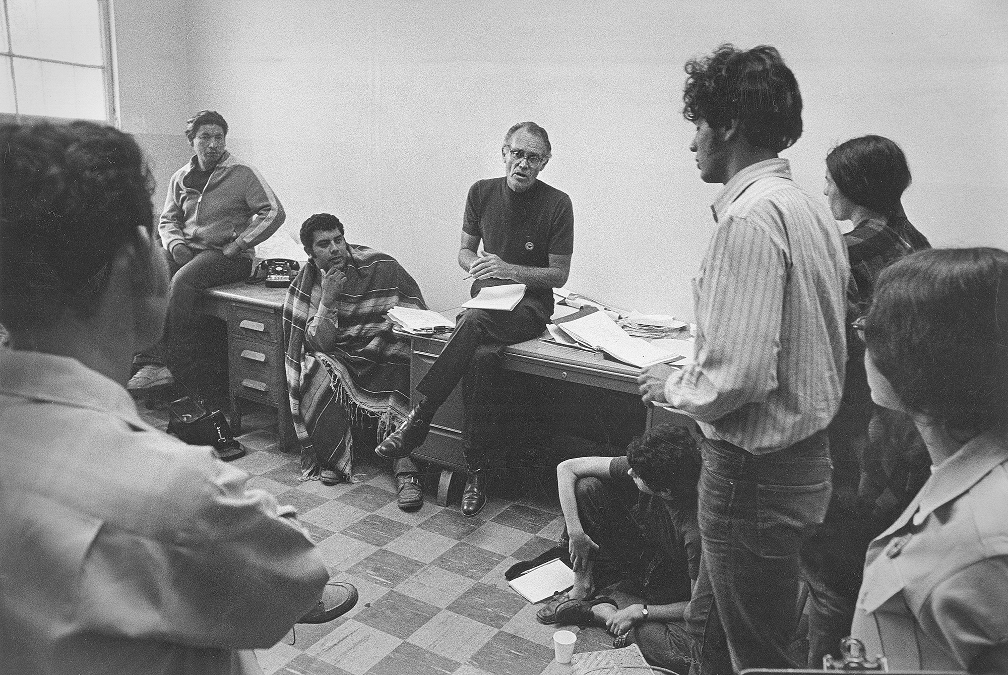 IMAGE 61 Fred Ross Teaching by Bob Fitch.png