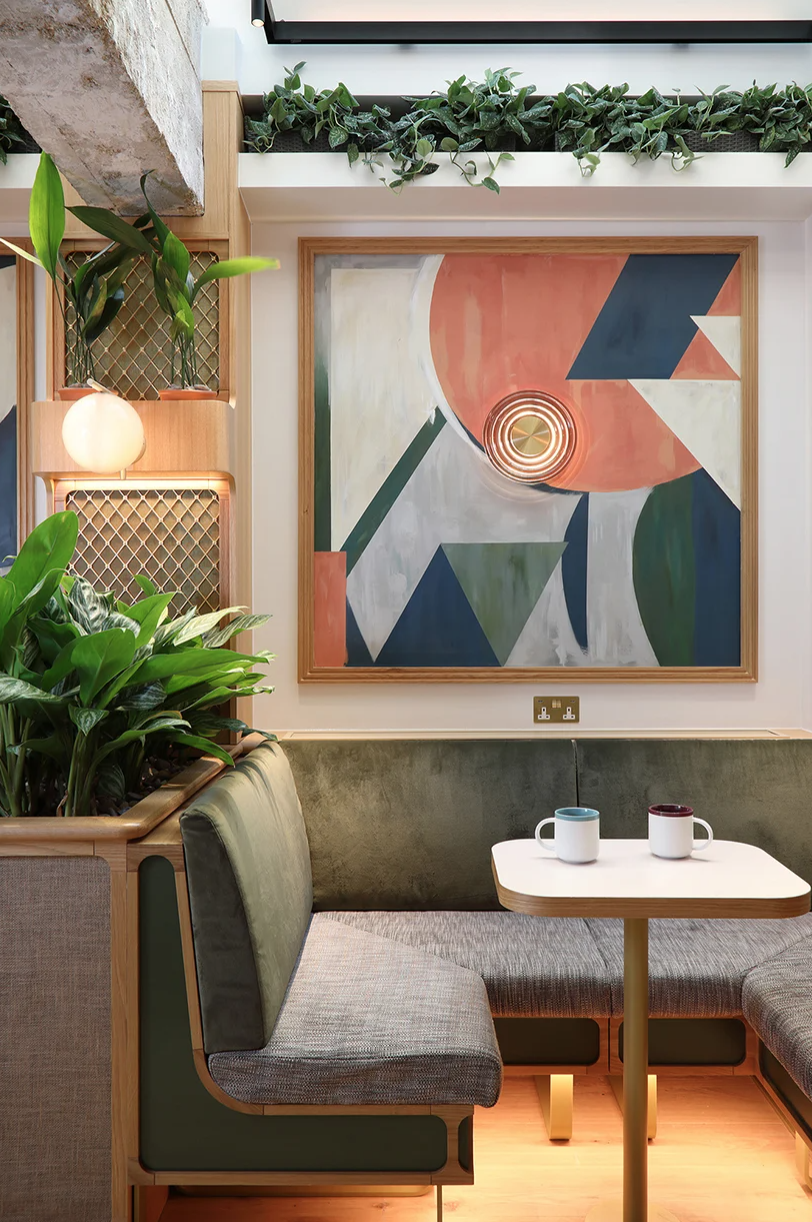 18. St. James's Club.png