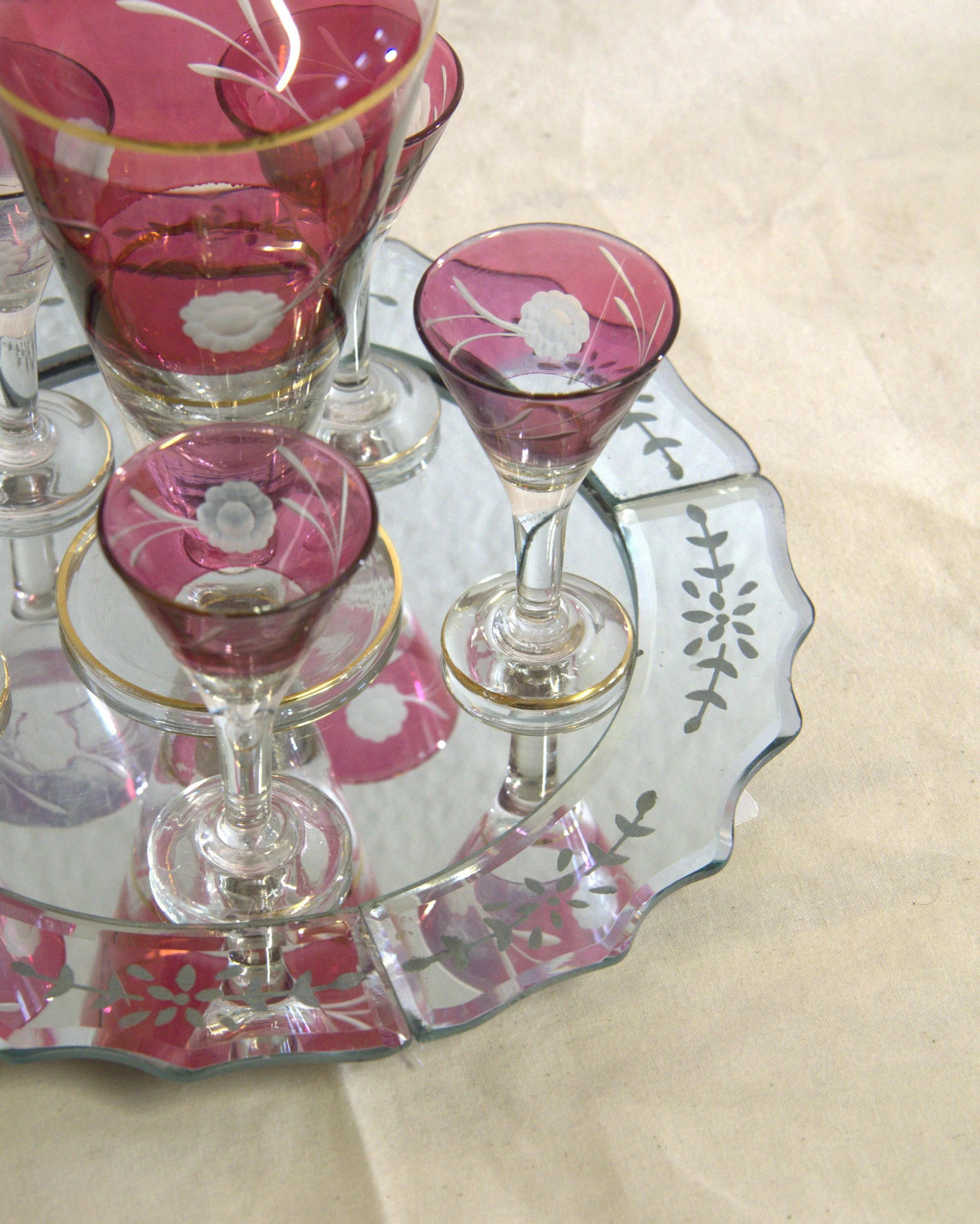 Carafe à liqueur et ses verres
