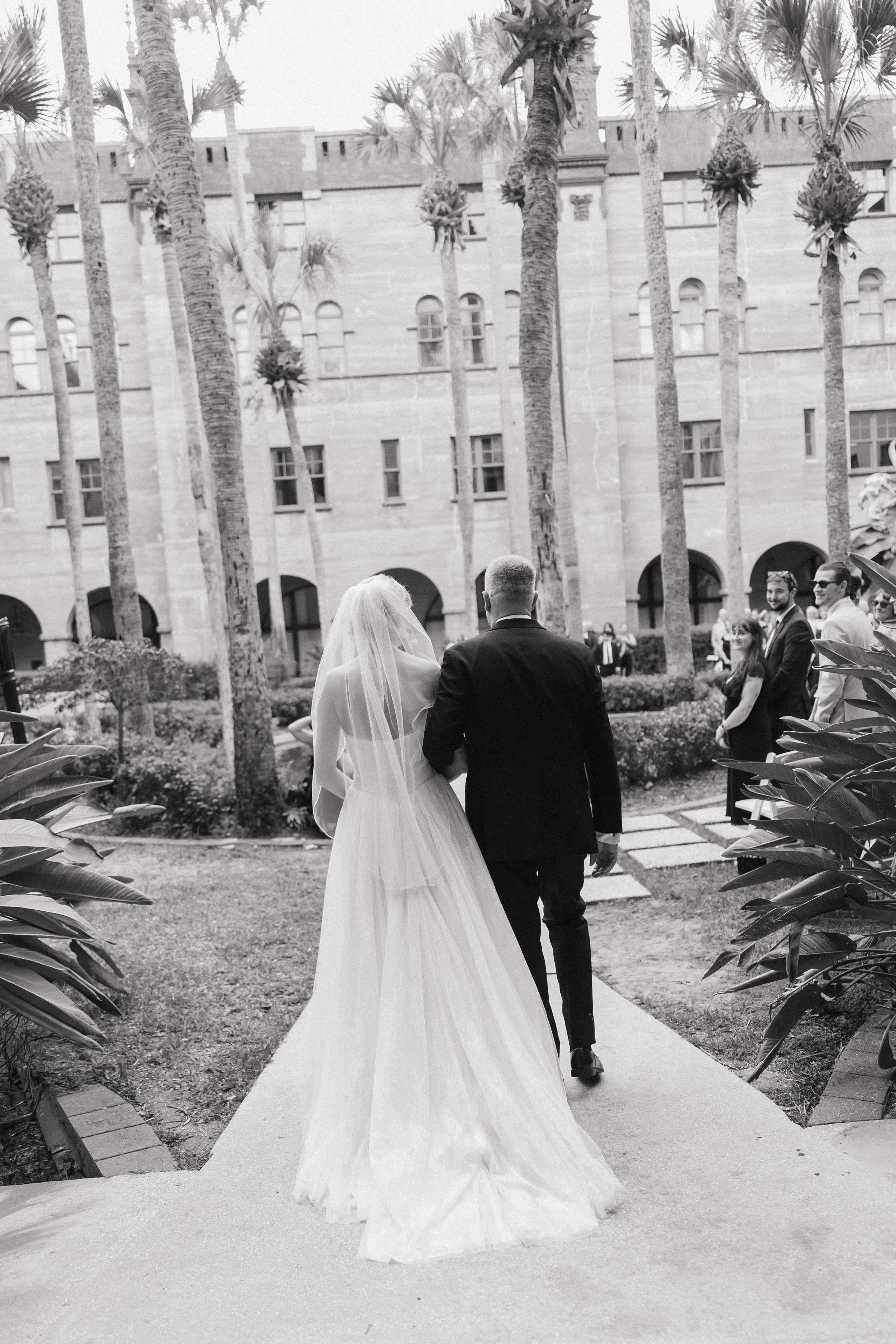 sarahloganphoto-54.jpg