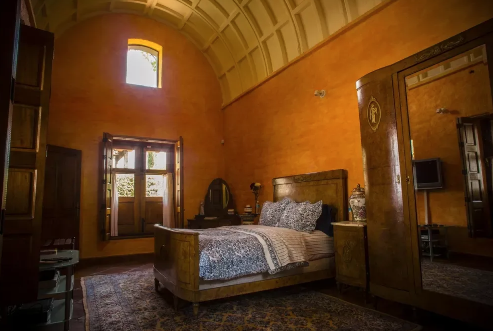 Guest Suite  - BEFORE