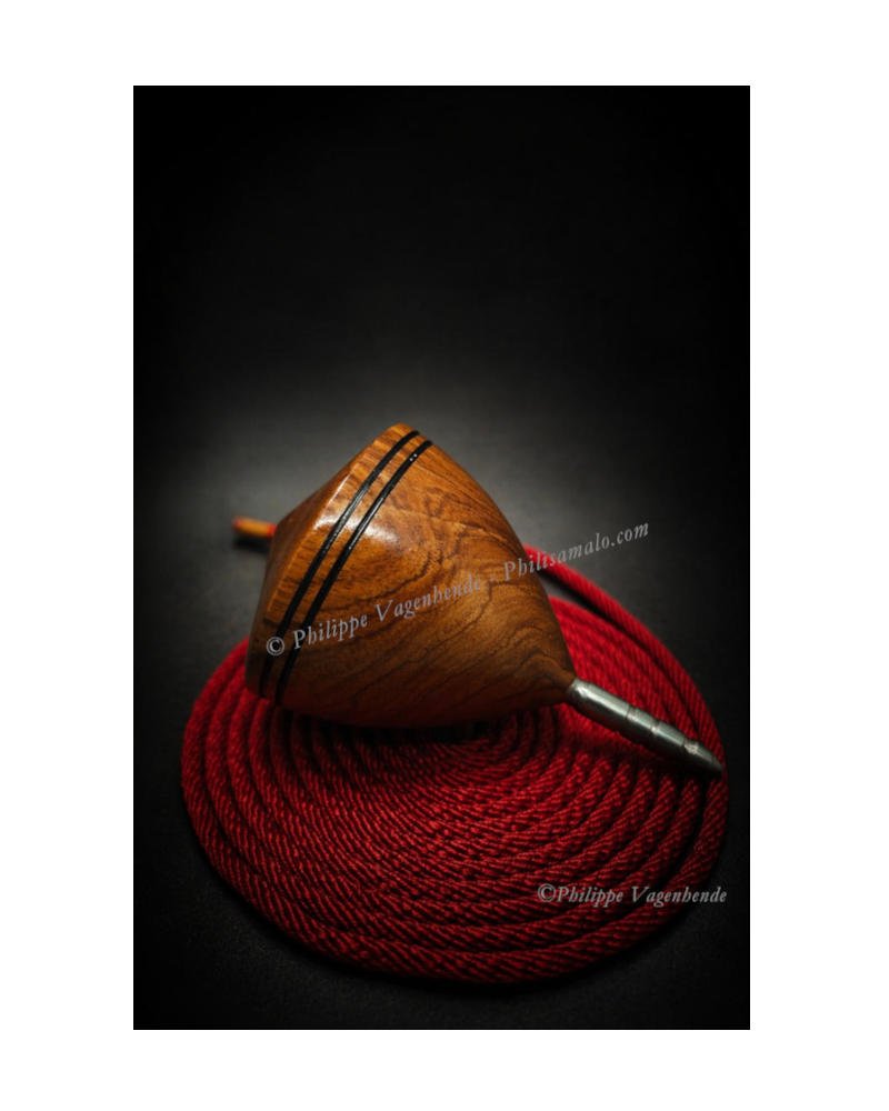 Thailand - Luk Khang - Rosewood spinning top with long steel point (tip)