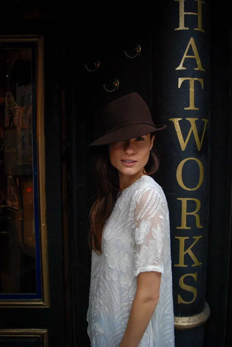 brown-felt-ladies-hat.webp