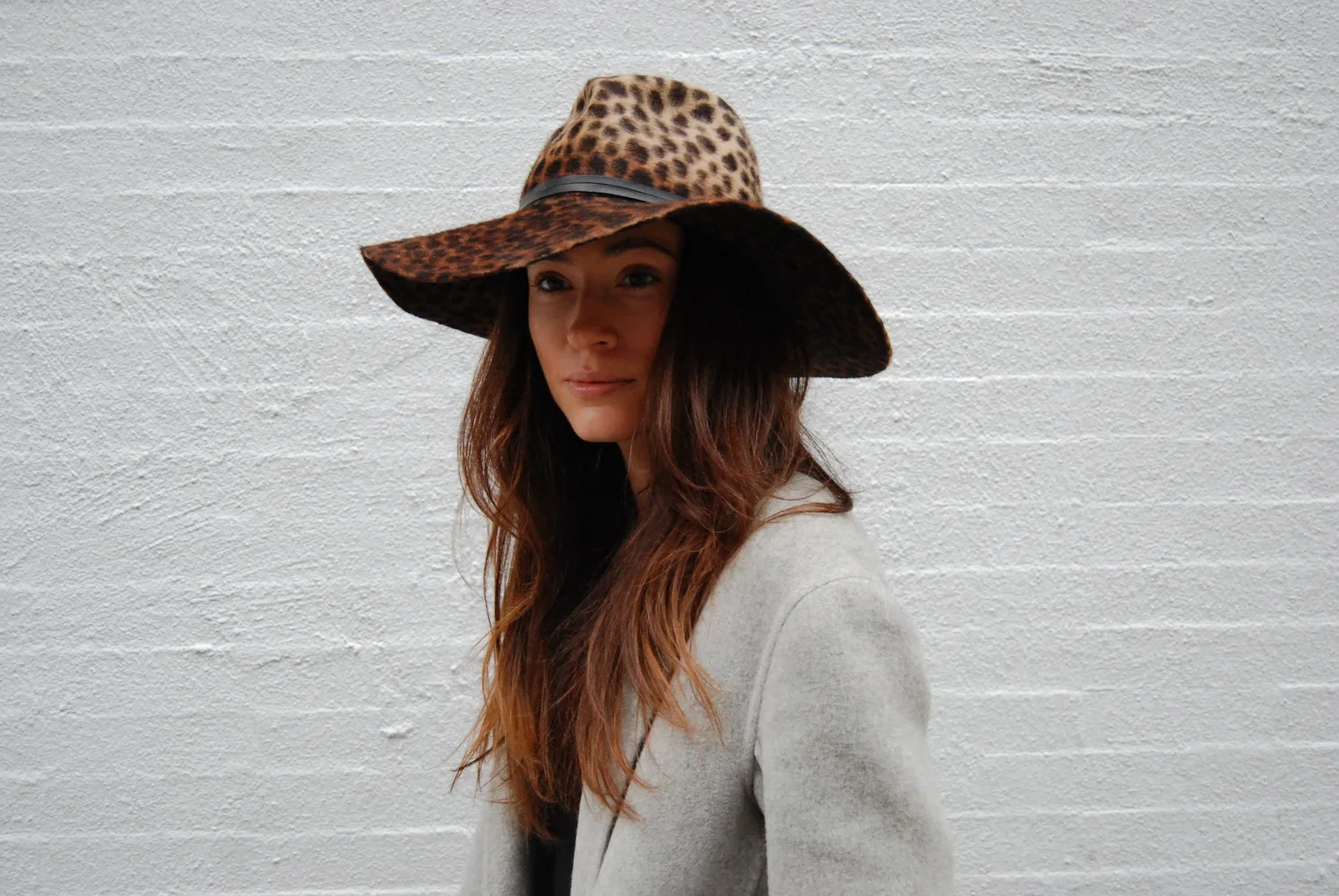 leopardprint-felt-widebrim.webp (Copy)
