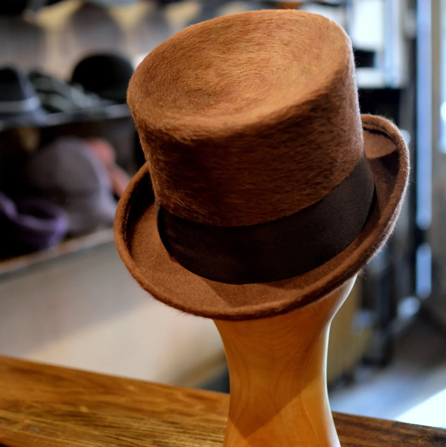 willy+wonka+top+hat3.webp