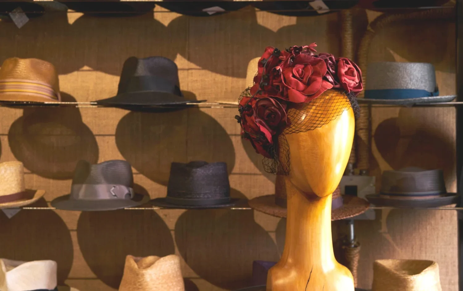 leather+frida+kahlo+crown.webp