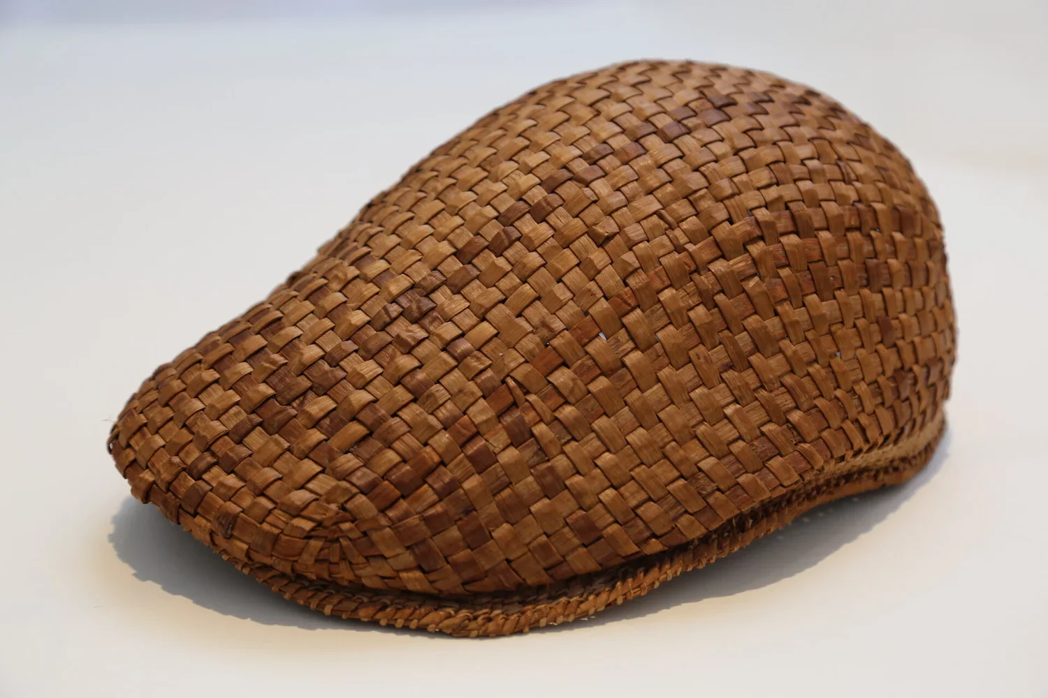 flatcaplg.webp