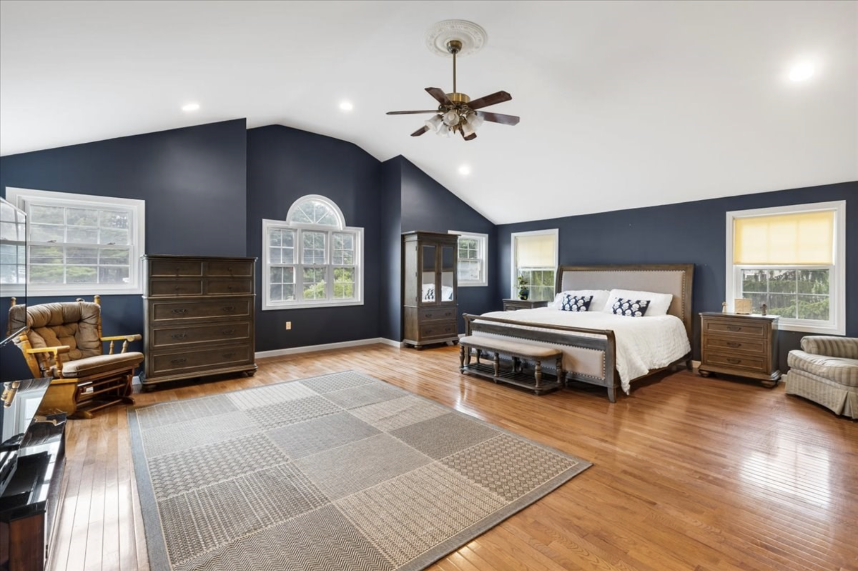 Before master bedroom