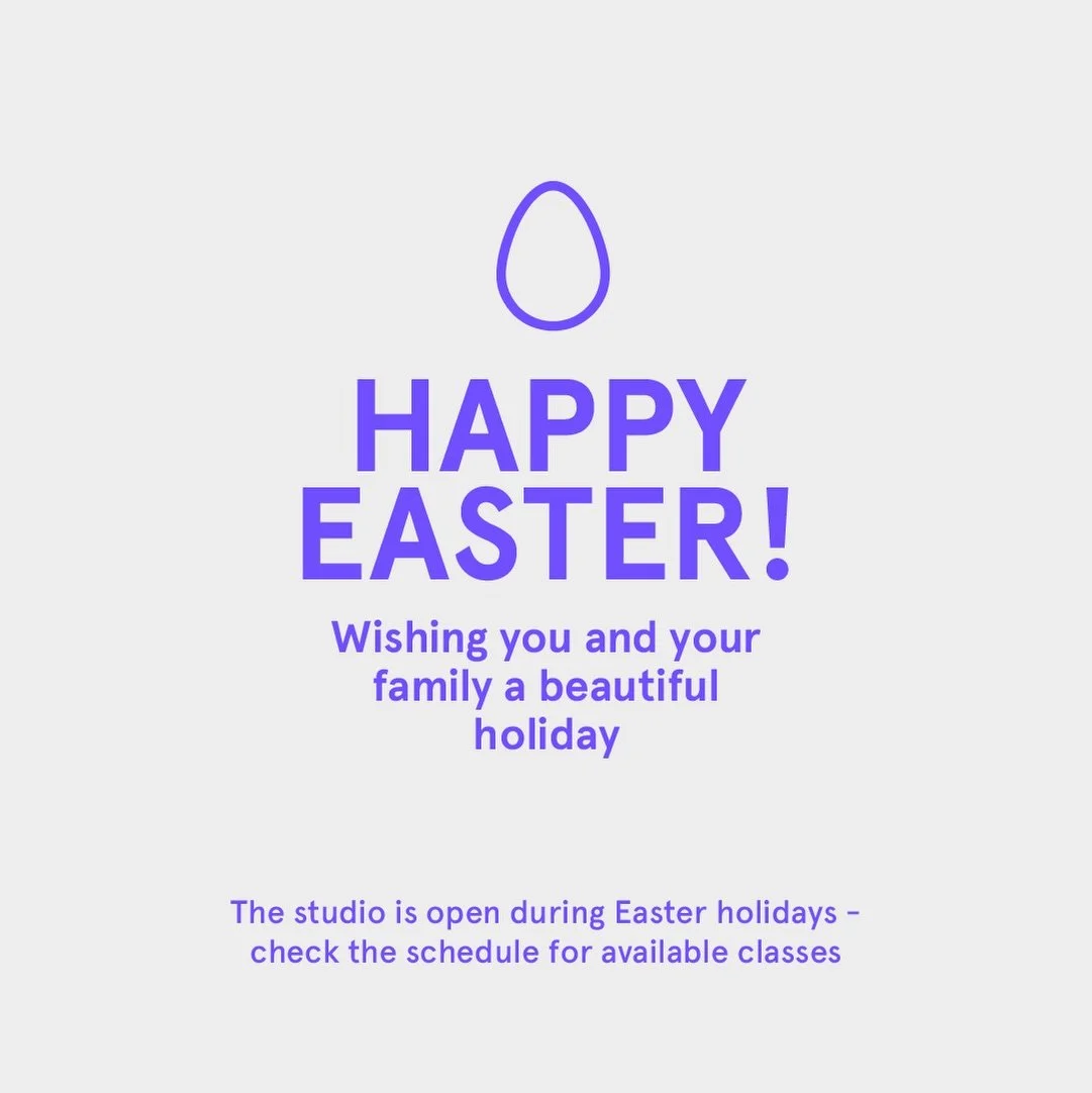 Светлой Пасхи! Happy Easter! 🐣🤍⁣⁣⠀
⁣⁣⠀
Желаем вам и вашим близким тепла, ⁣⁣⠀
радости и красивых праздничных дней.⁣⁣⠀
⁣⁣⠀
Wishing you and your family ⁣⁣⠀
a beautiful holiday.⁣⁣⠀
⁣⁣⠀
Студия работает в праздники - ⁣⁣⠀
расписание классов доступно по сс