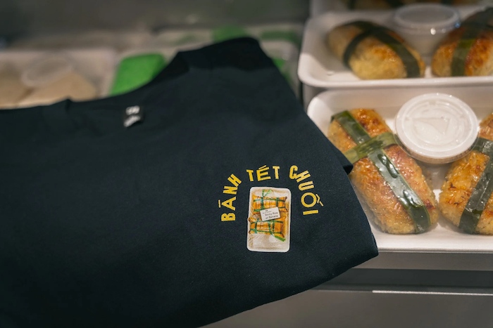 mills-market-banh-tet-chuoi-graphic-t-shirt-near-vietnamese-banana-rice-cakes.png