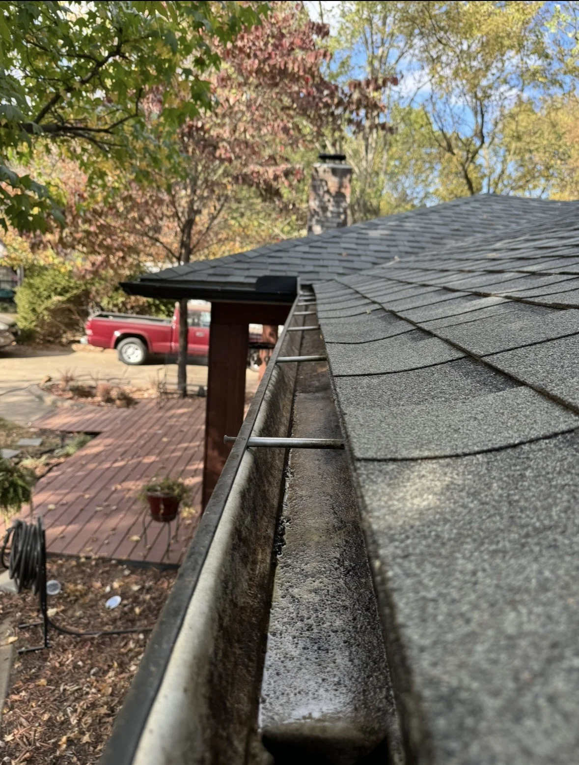 After - Clean gutters