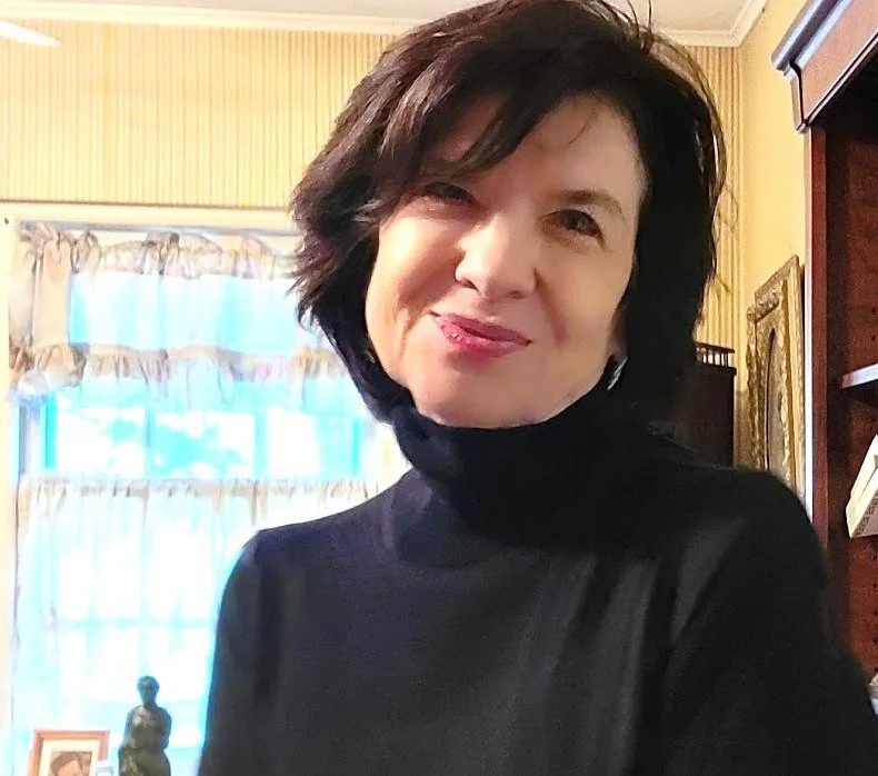 Lee Upton, Author Photo for Tabitha, Stay Up.jpg