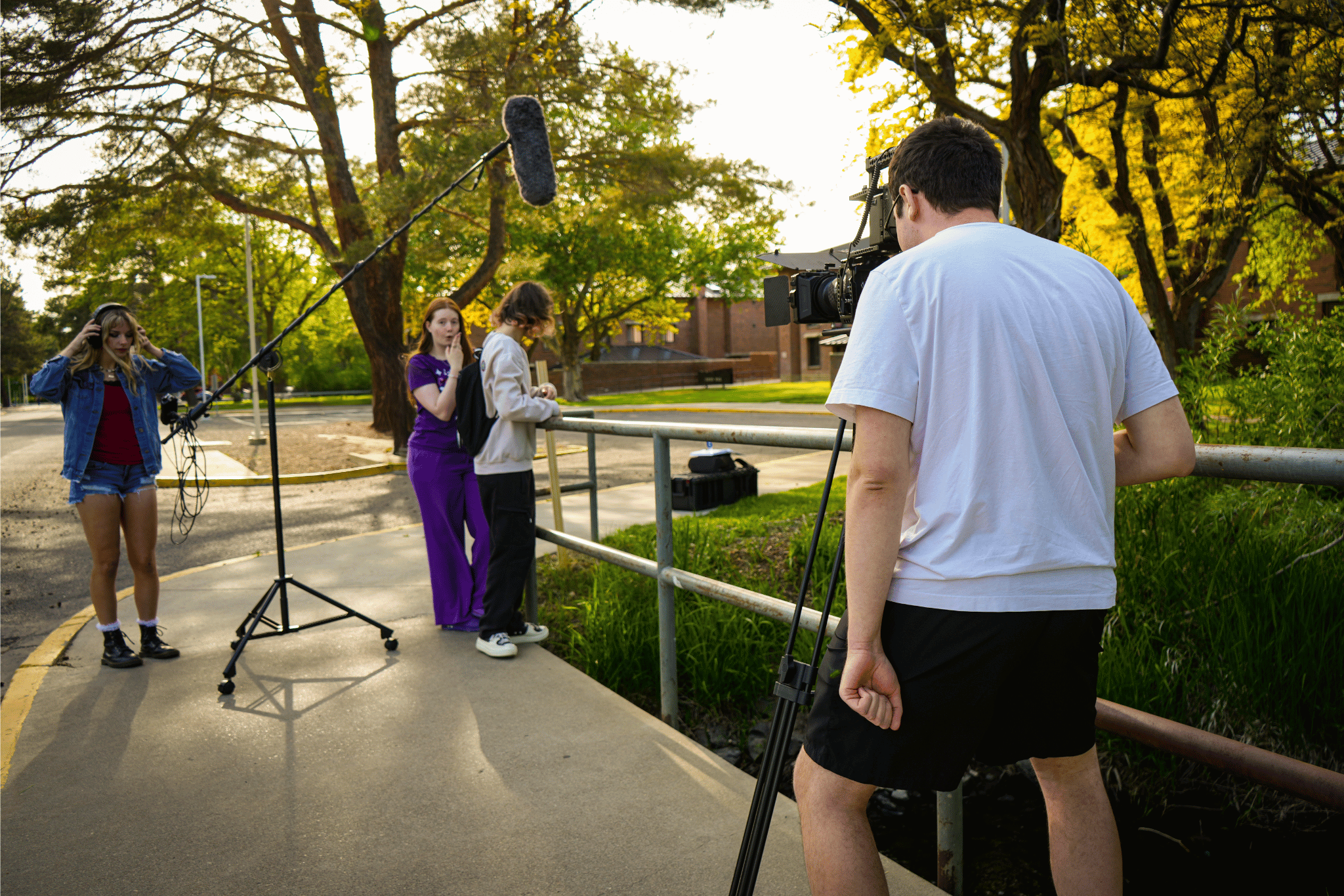 Behind the scenes of Immiscer, directed and produced by Gurdil Dardi, film director