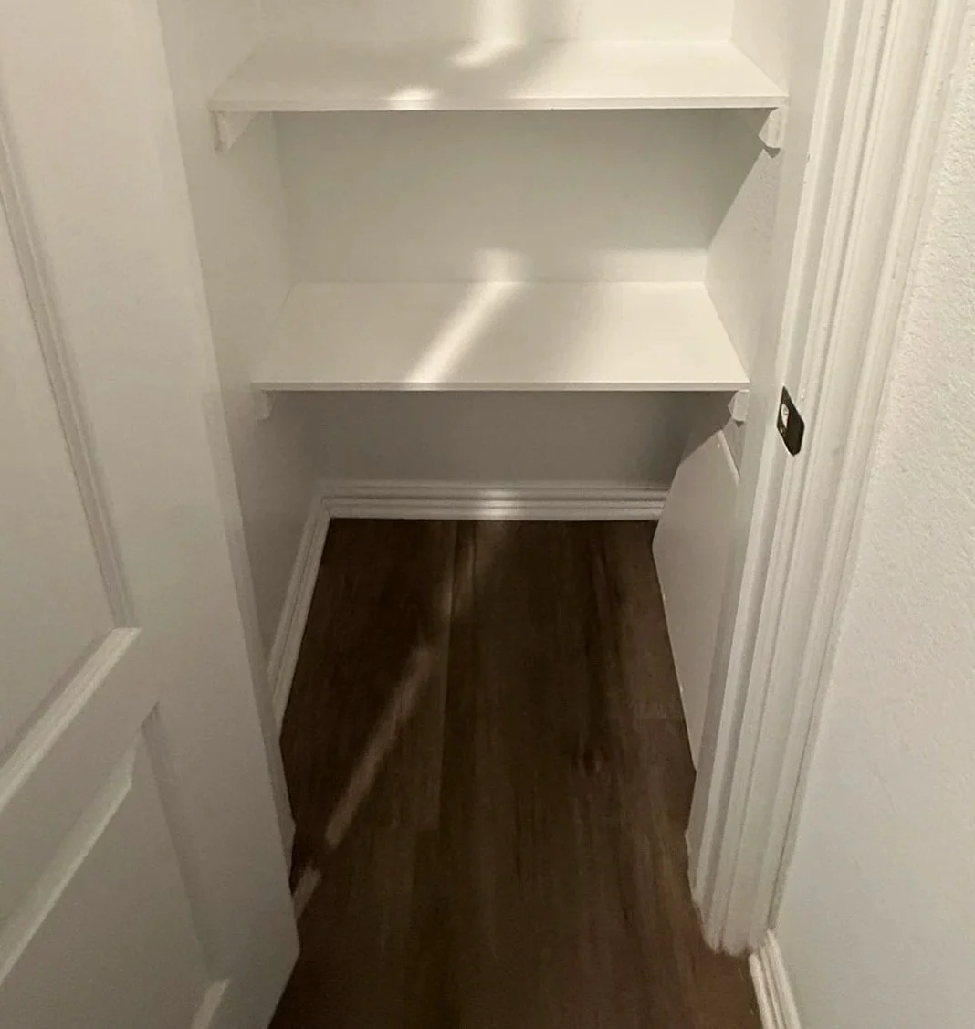 Closet shelf install