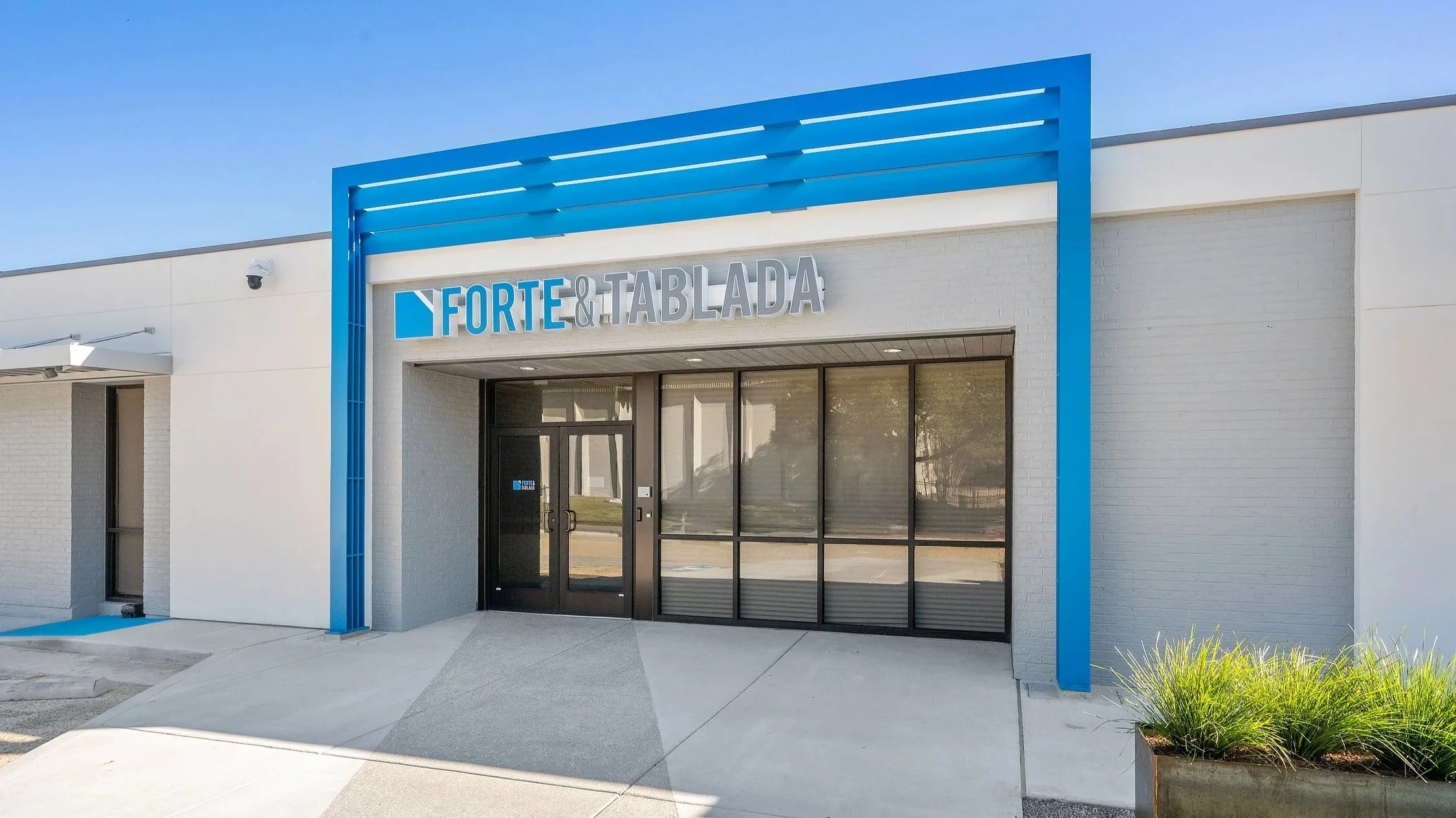 03+Corporate+Headquarters+Steel+Portal+Frame+Engineering.jpg