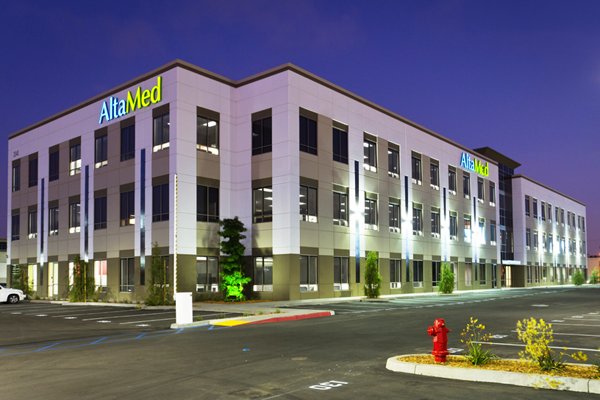 AltaMed - New Multi Story Corporate Building