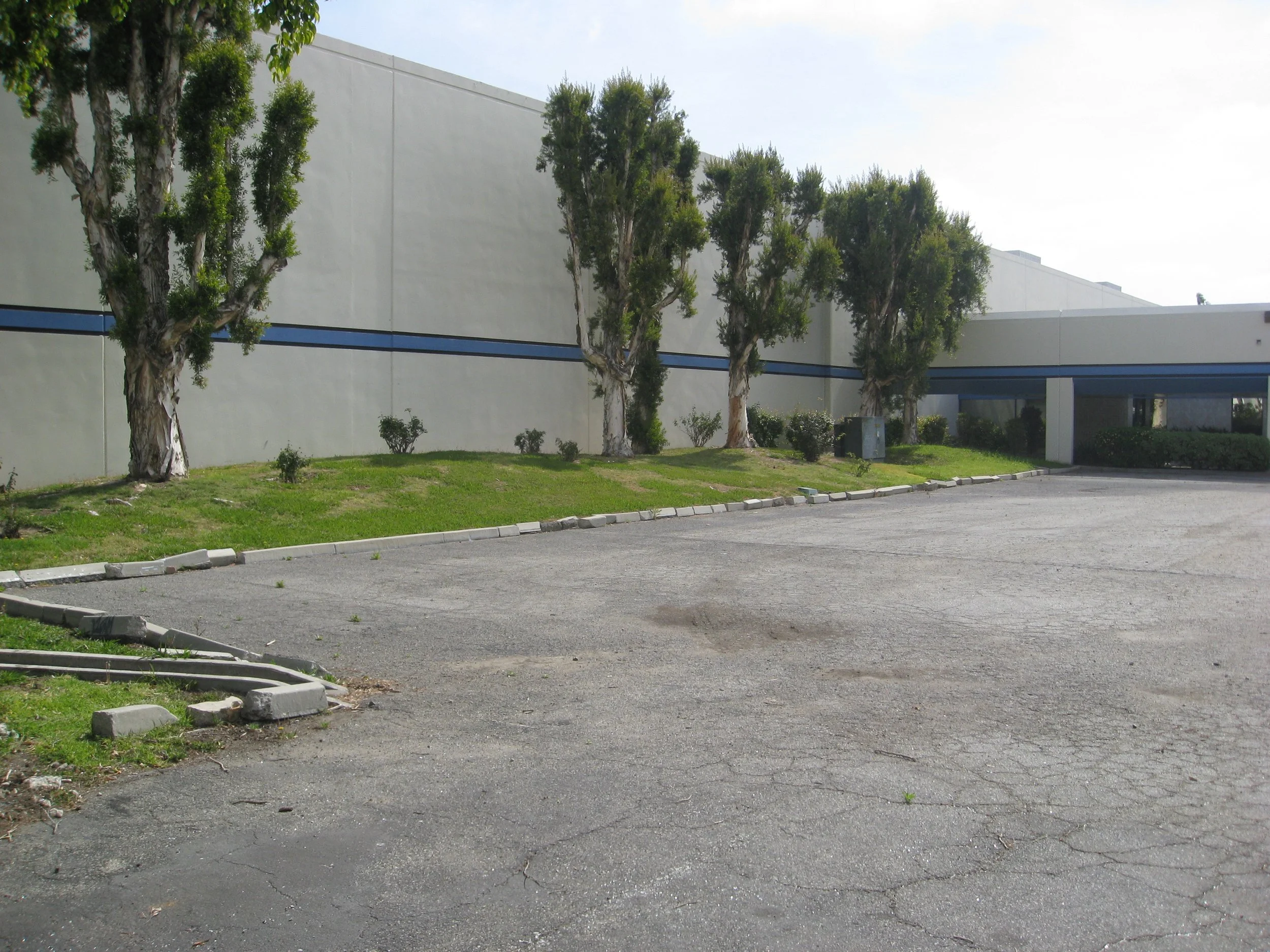 Dock Doors 2 Before.jpg