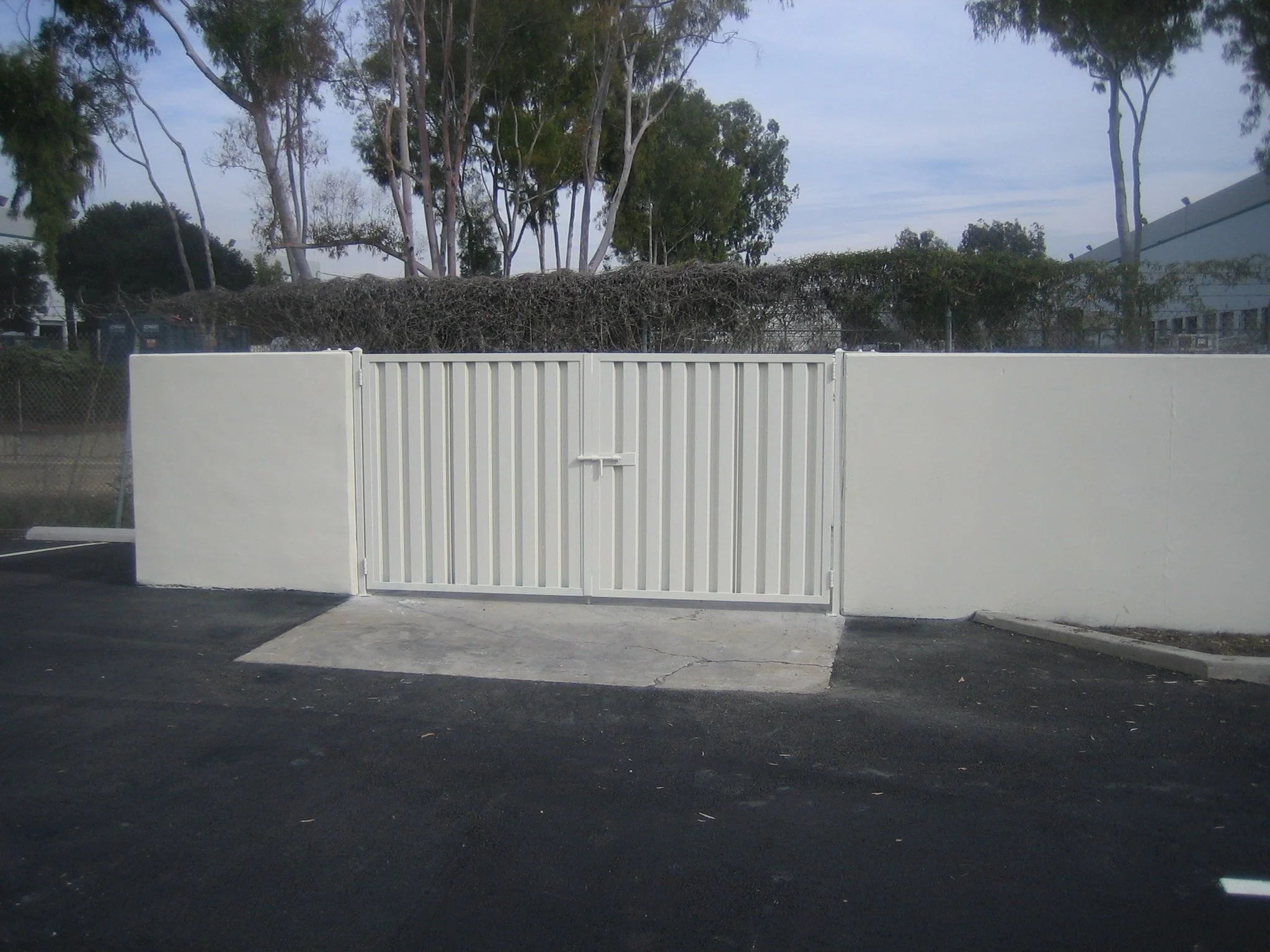 Trash Enclosure xAfter.JPG