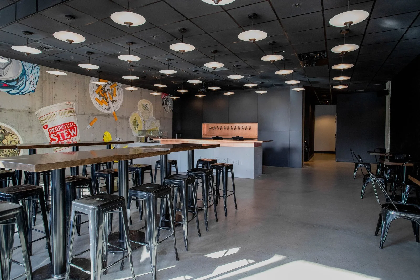 fast-fashion-tasting-room-22.jpg