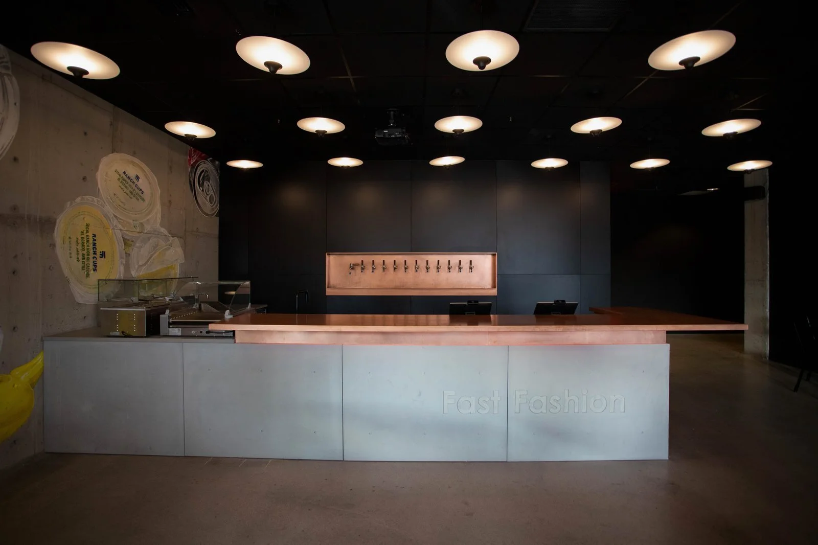 fast-fashion-tasting-room-25.jpg