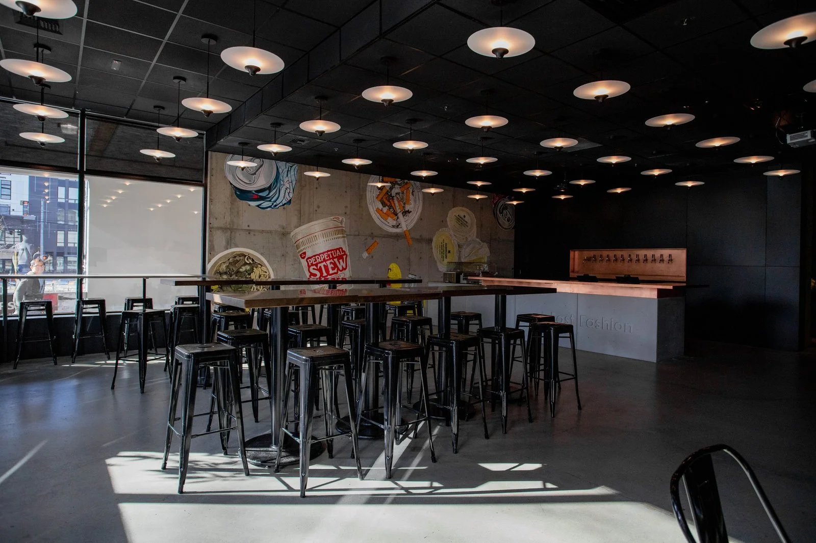 fast-fashion-tasting-room-11.jpg