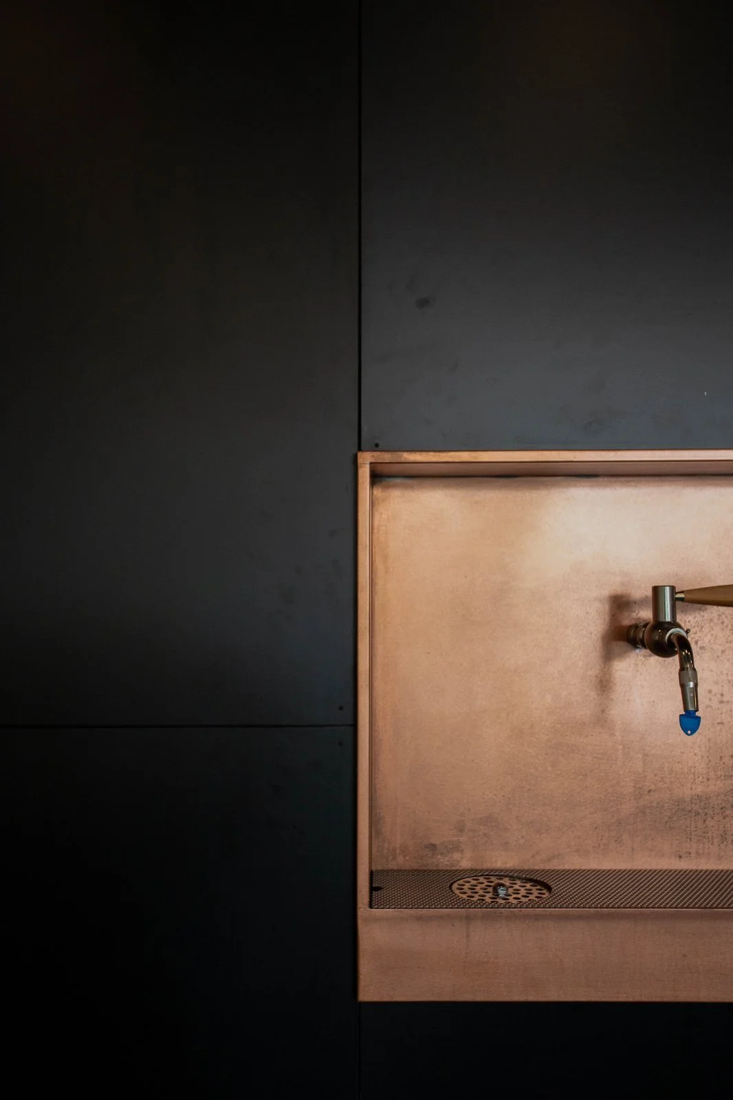 fast-fashion-tasting-room-13.jpg
