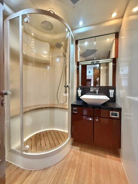 bath1.jpg