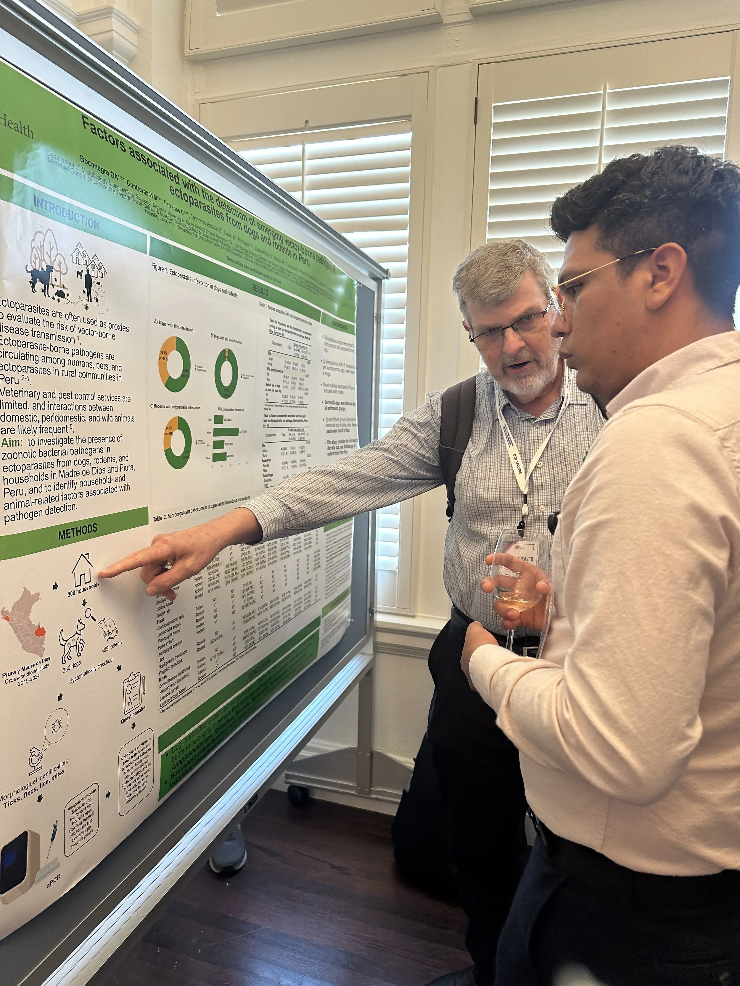 Oli and Dr. Scott Weaver at CTD conference (2025)