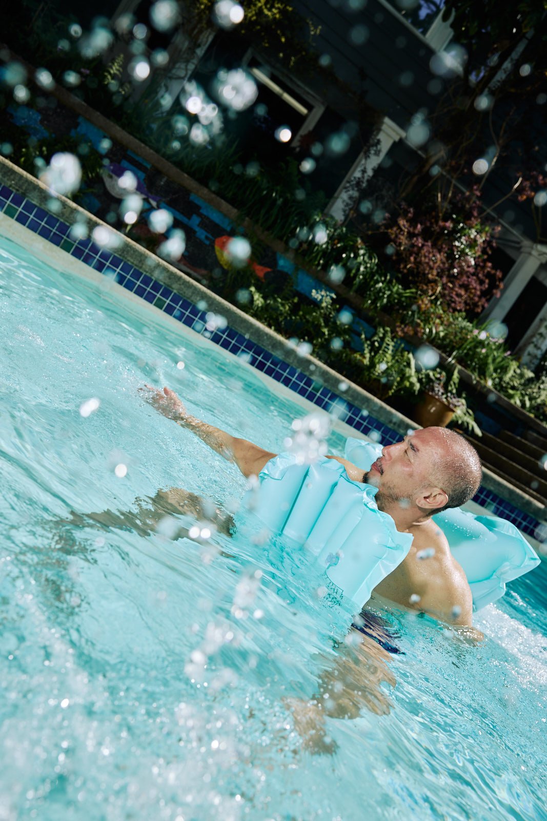SZ_JL_BRAND_SOMEDAY_POOL_VAN050326_11366 copy.jpg