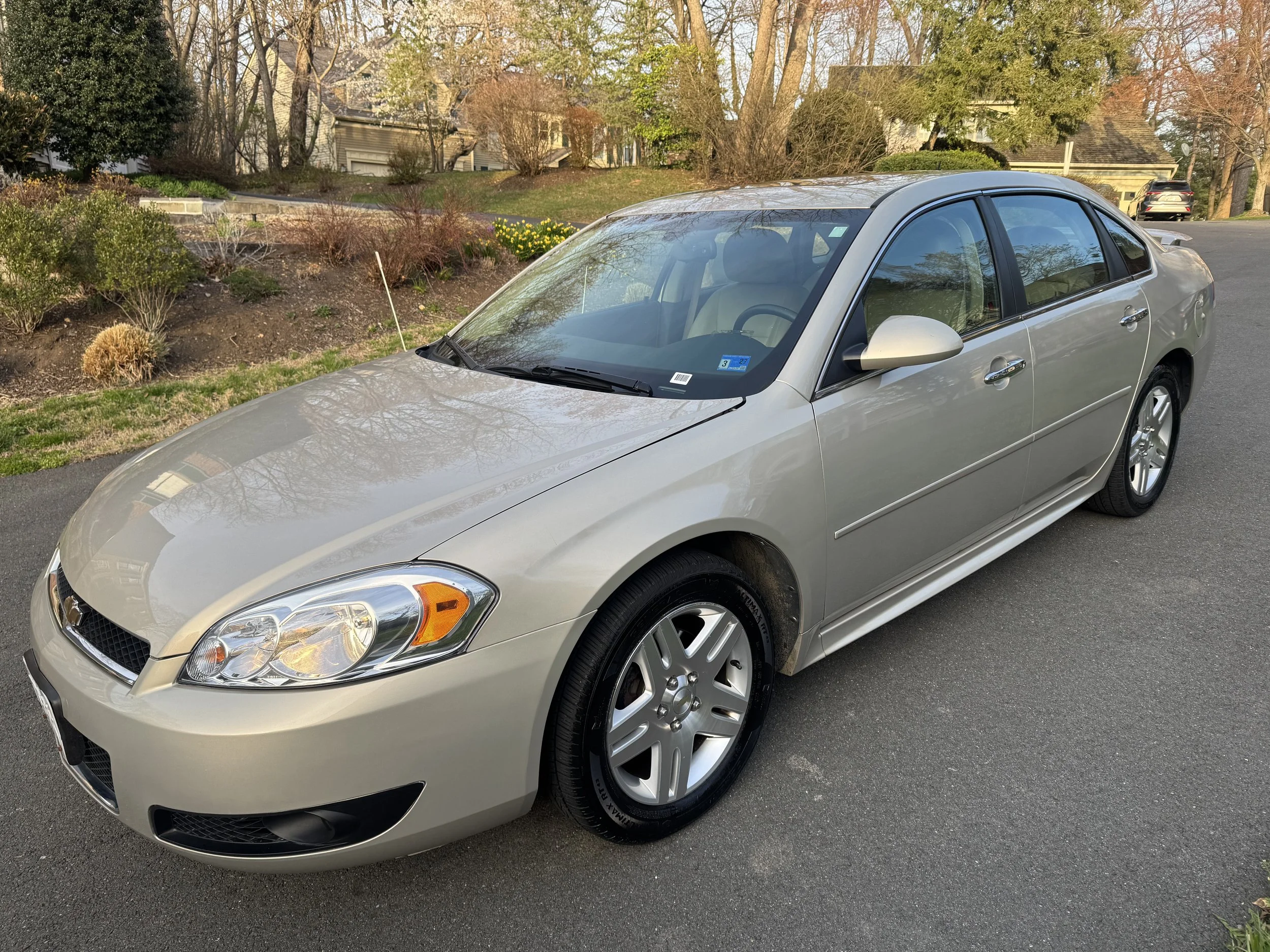 Clean exterior, minimal paint flaws