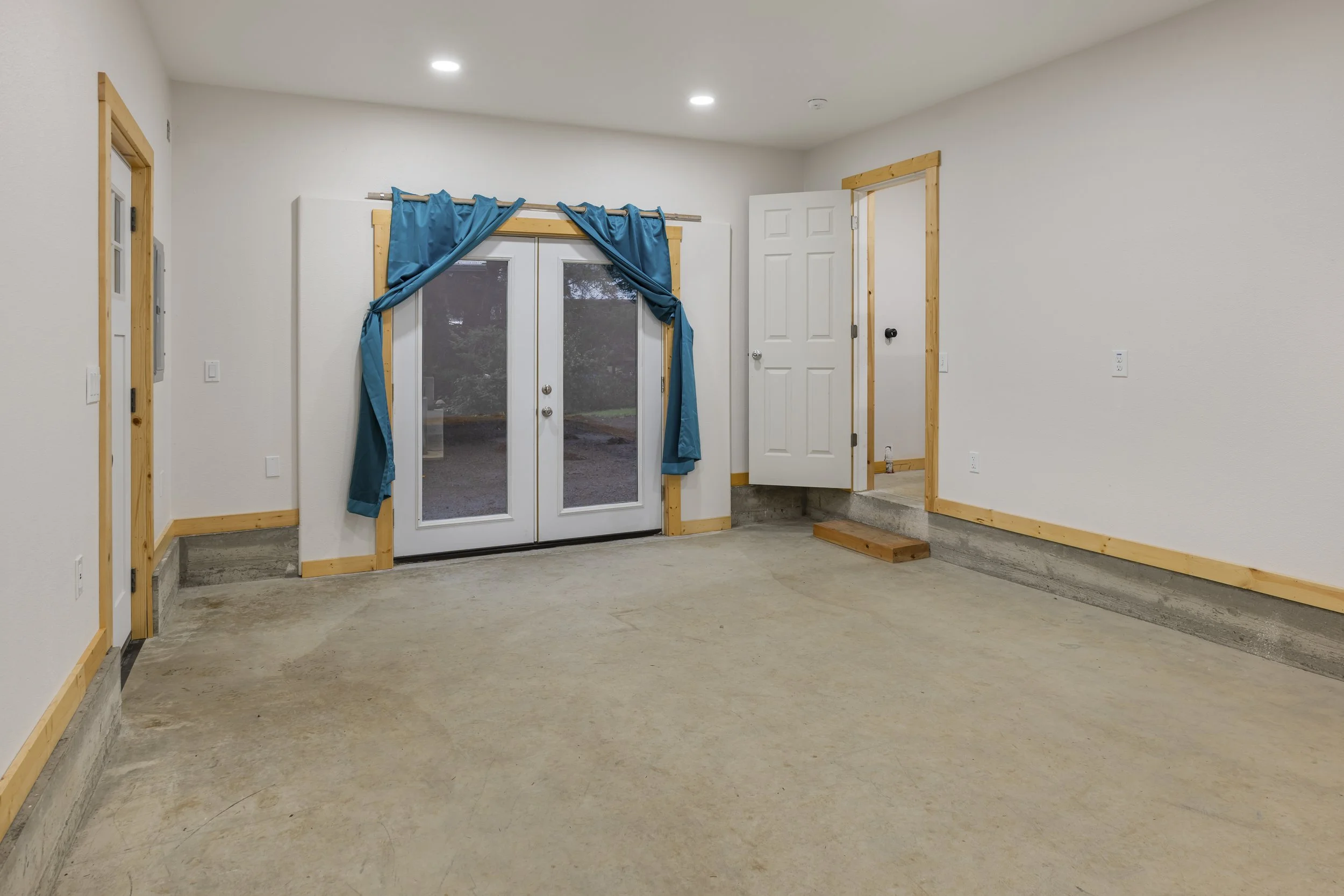 Attached finished garage