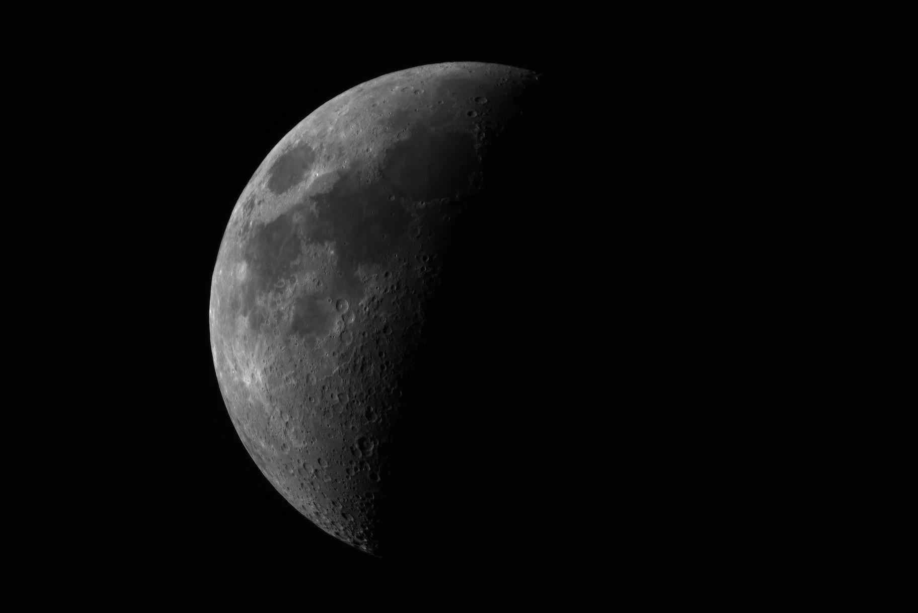 luna full disk may 2023.jpg
