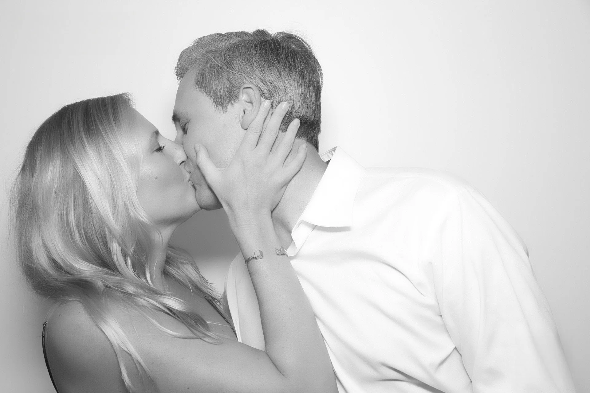 Wedding Photobooth 4.png