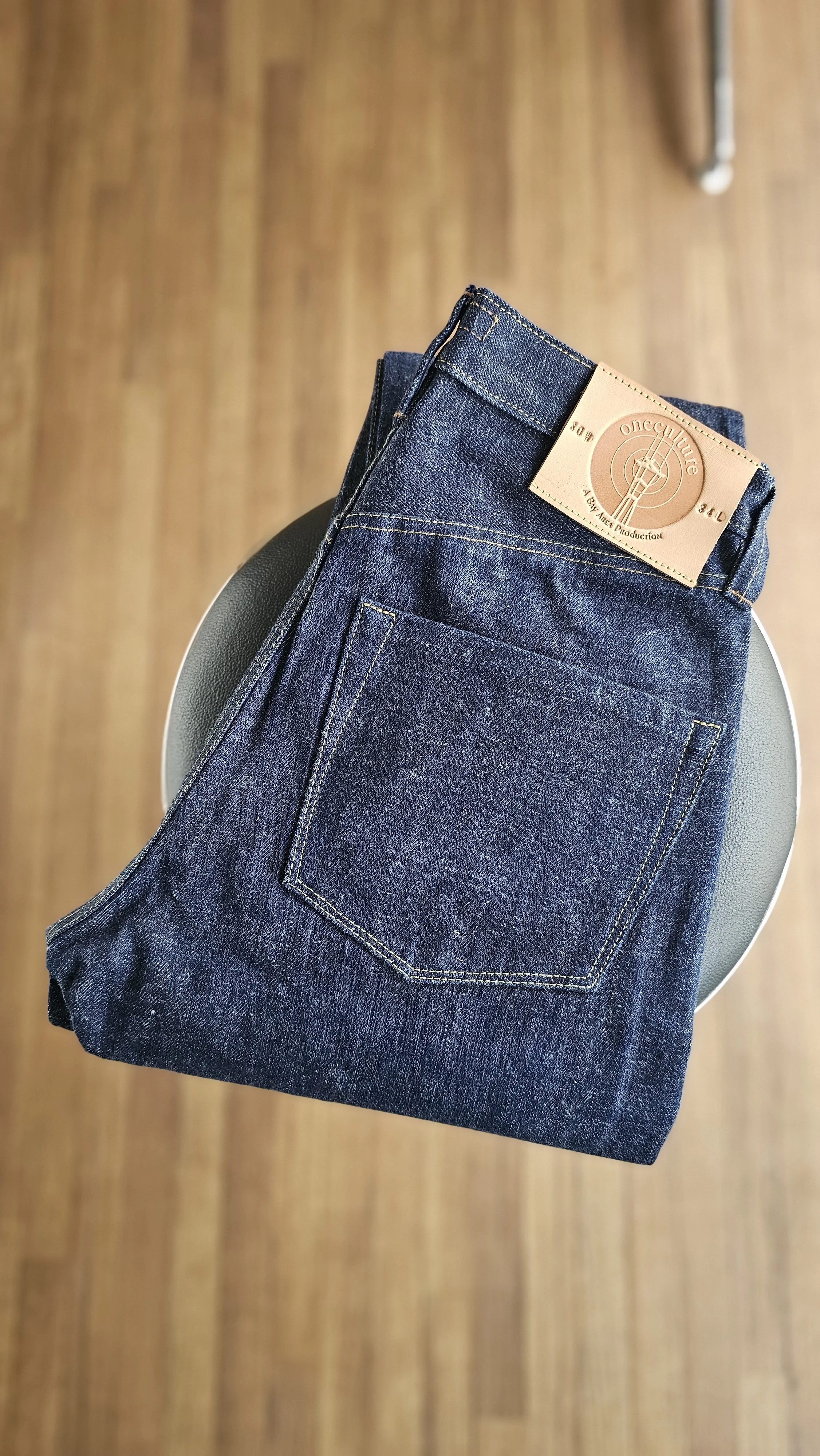 SLIM TAPER SAMPLE // 14.5oz (30×34)