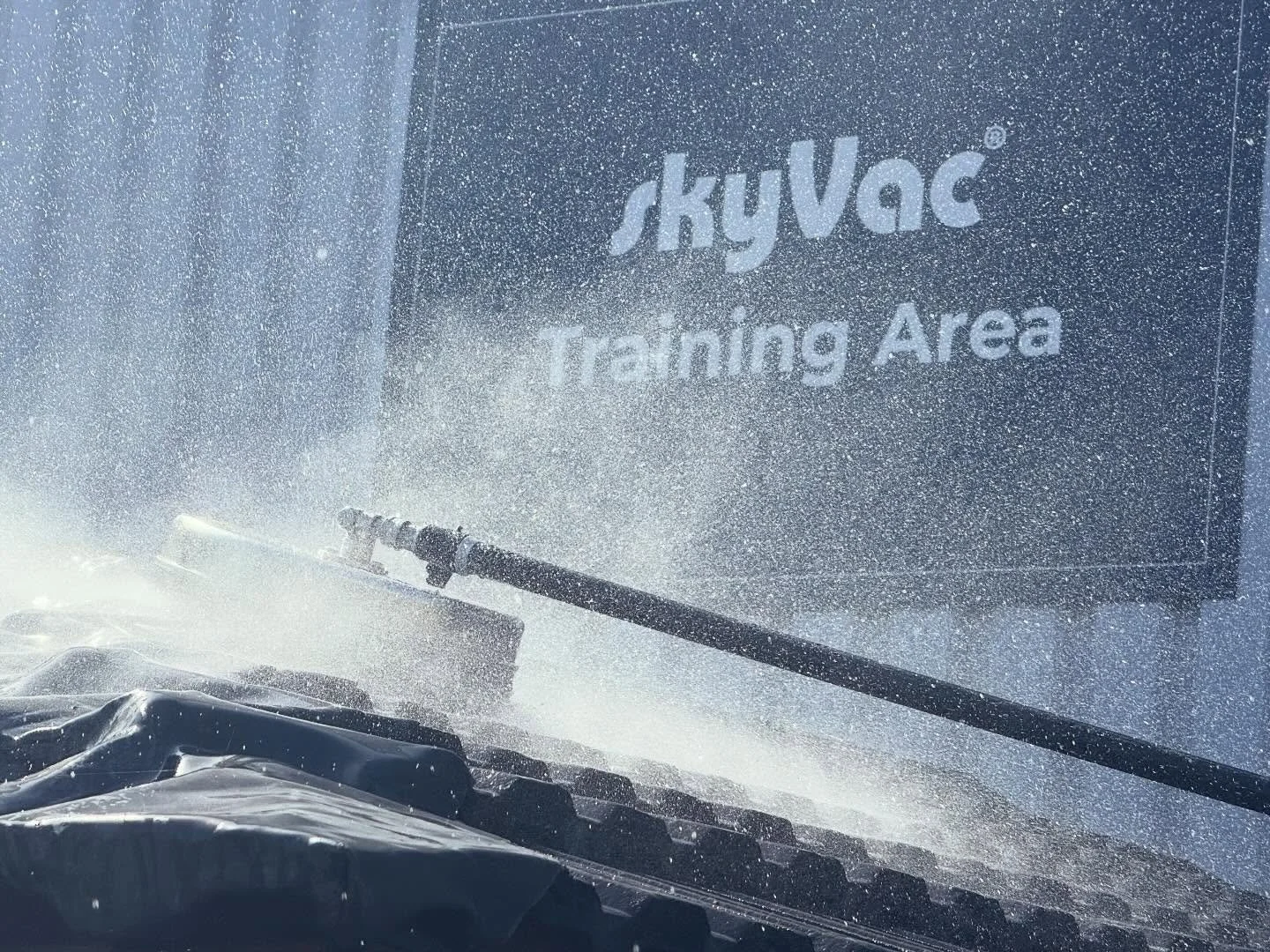 There&rsquo;s a right way to do this.

Most don&rsquo;t bother. We do.

Chiltern Surface Co

#Marlow
#Buckinghamshire
#PatioCleaning
#DrivewayCleaning
#PressureWashing

@skyvacuk