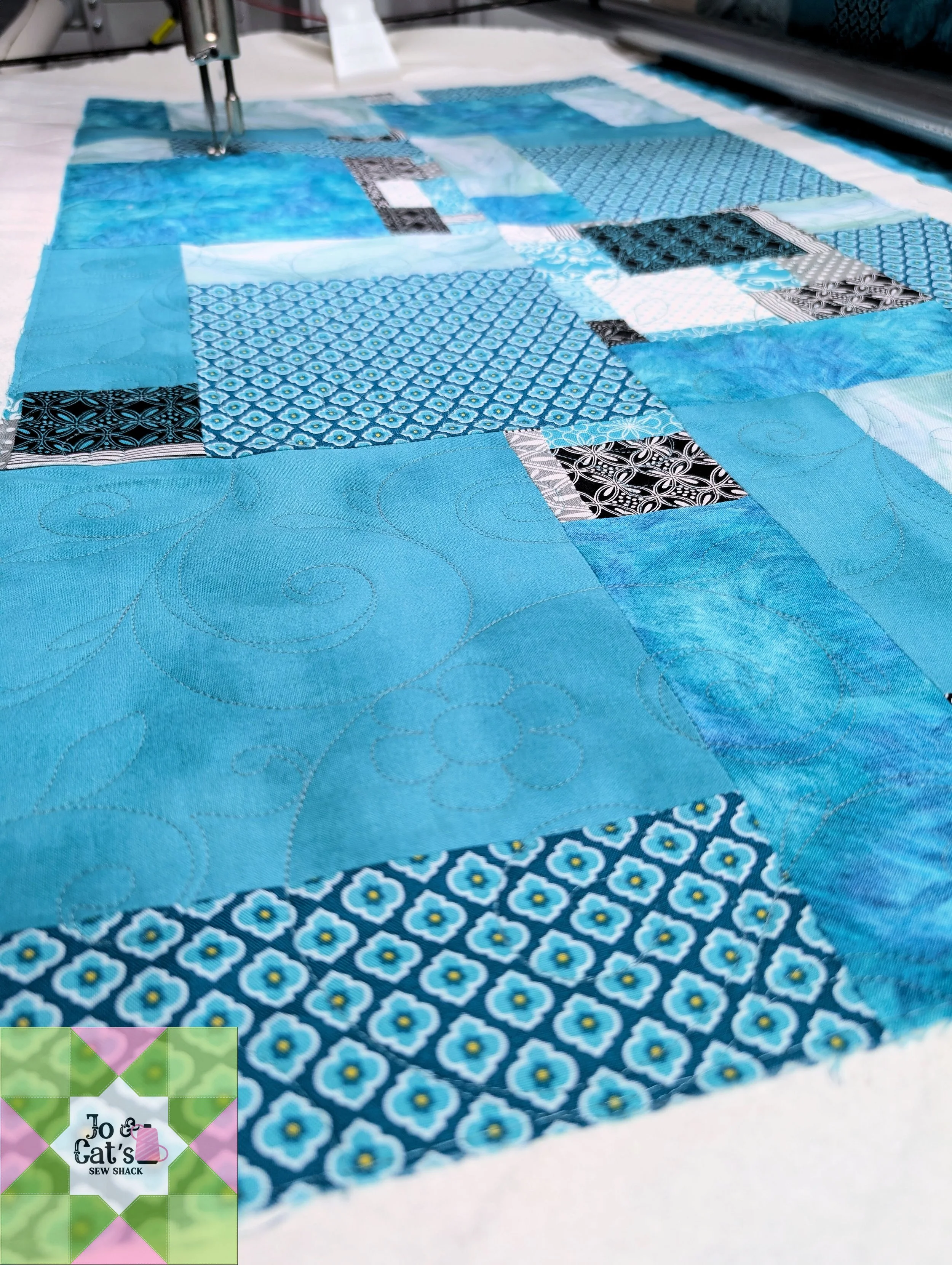 053 Donna M Teal Pillow 01.jpg