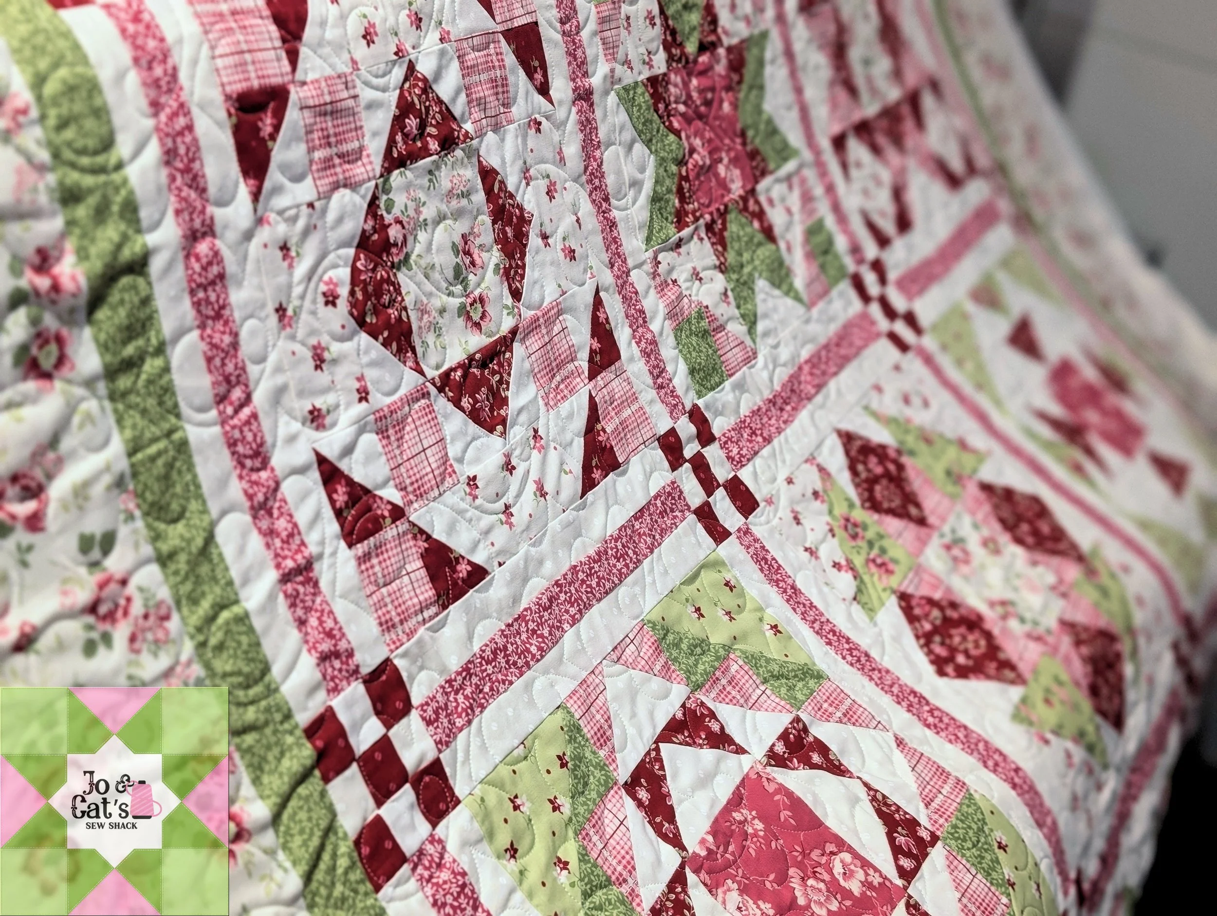 065 Xmas-Pink and Green_03.jpg