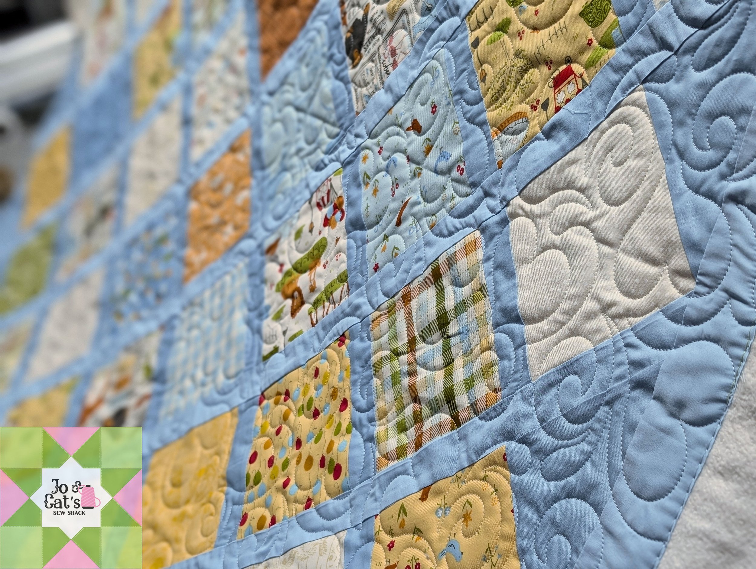 056 Blue Baby Quilt #1_02.jpg