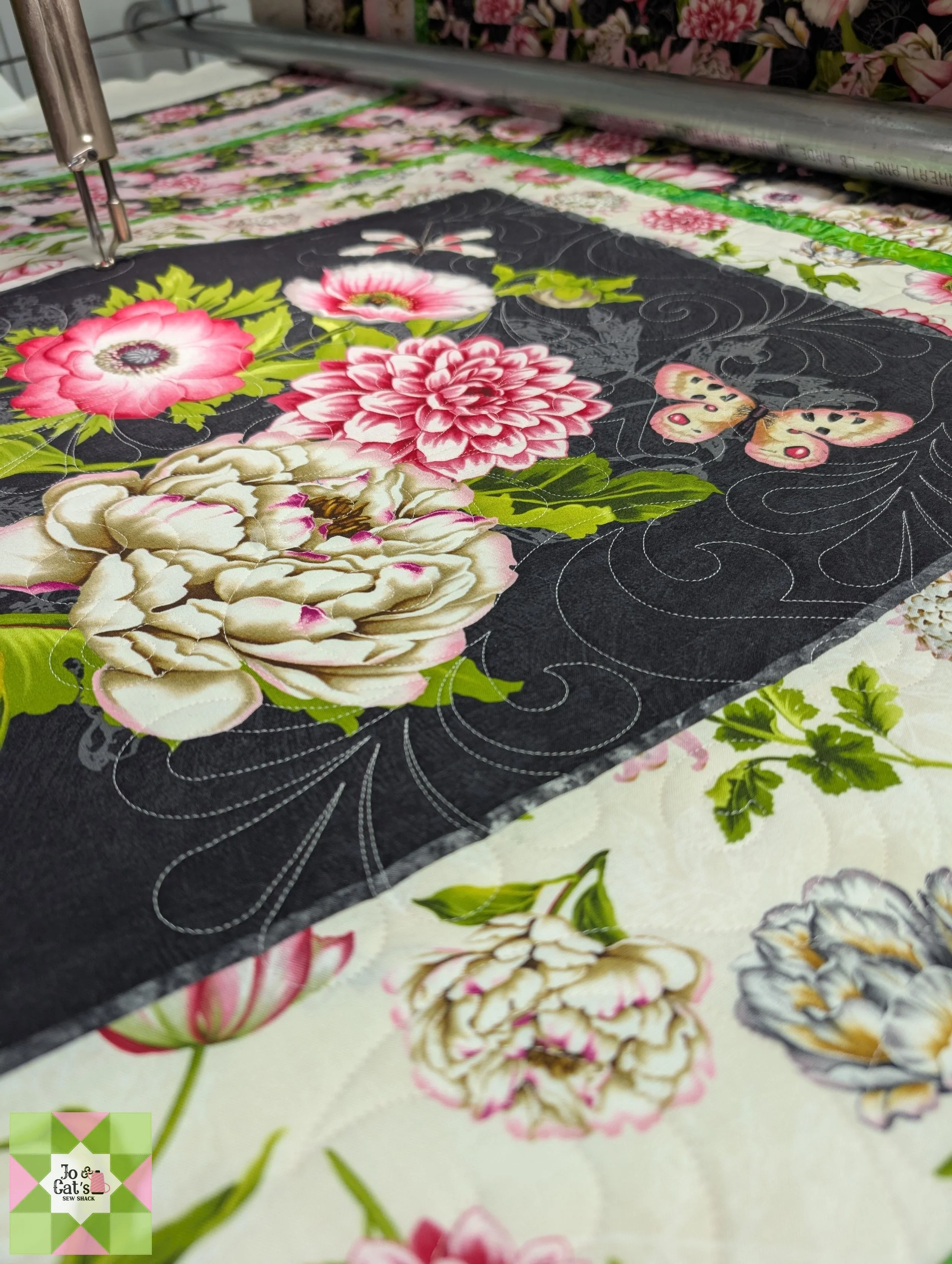 024 Flower Panel_01.jpg