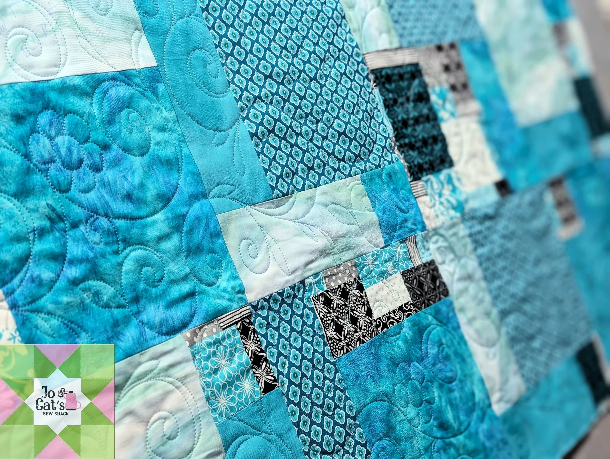 053 Donna M Teal Pillow 04.jpg