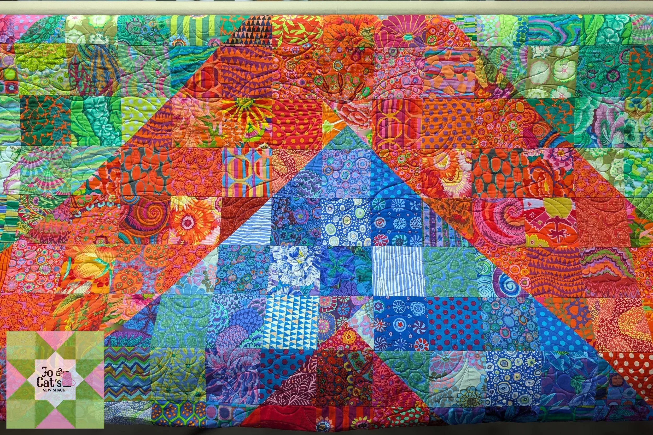 Color Dive-Vees of Color Strata